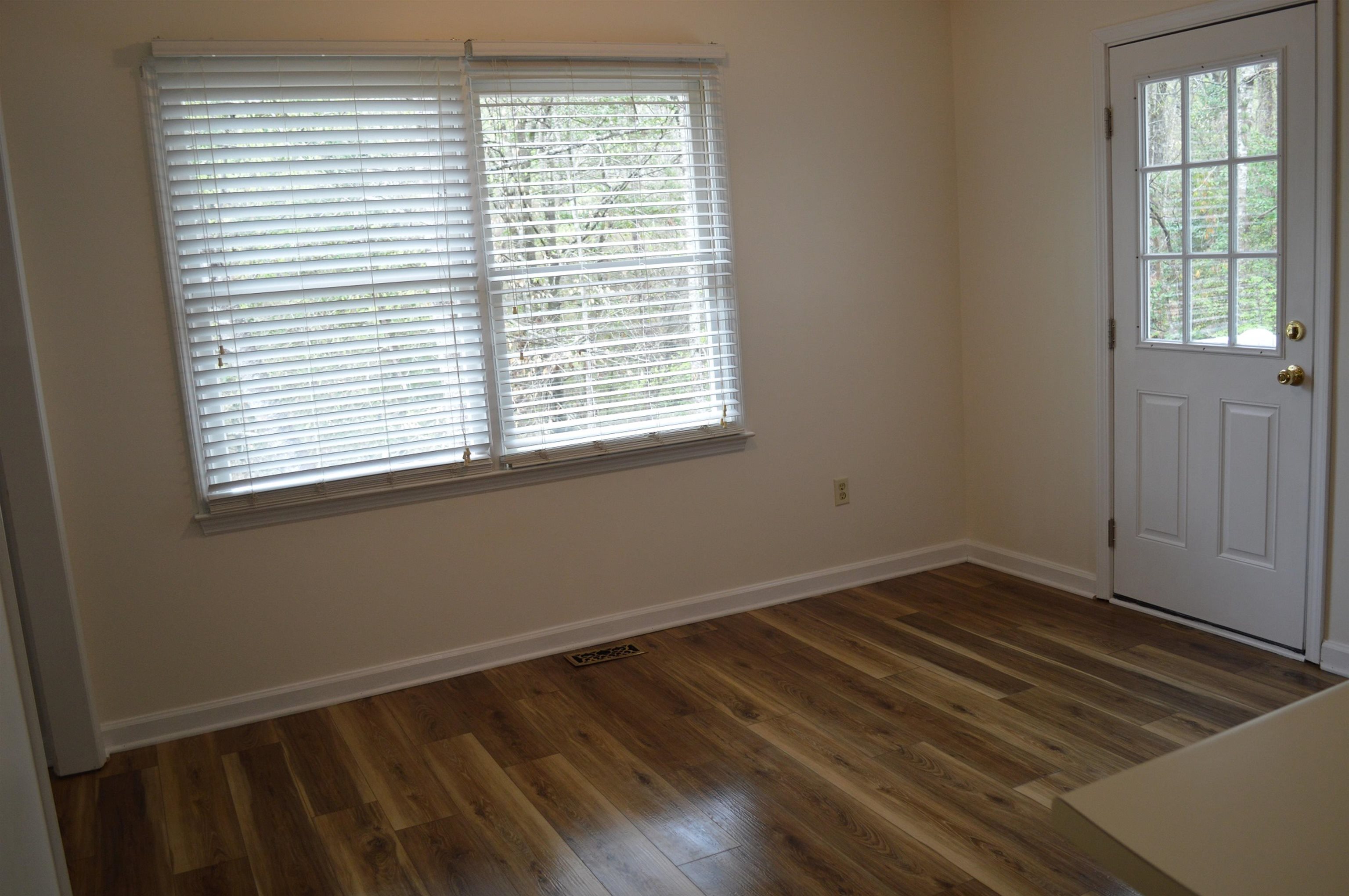 216 Palmetto Circle, Greer, South Carolina image 12