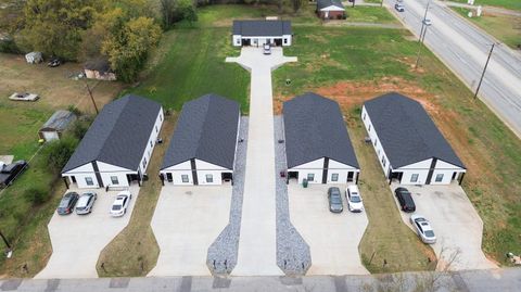 Homes For Sale - 30-92 Old Farm Road<br/> Moore, SC 29369