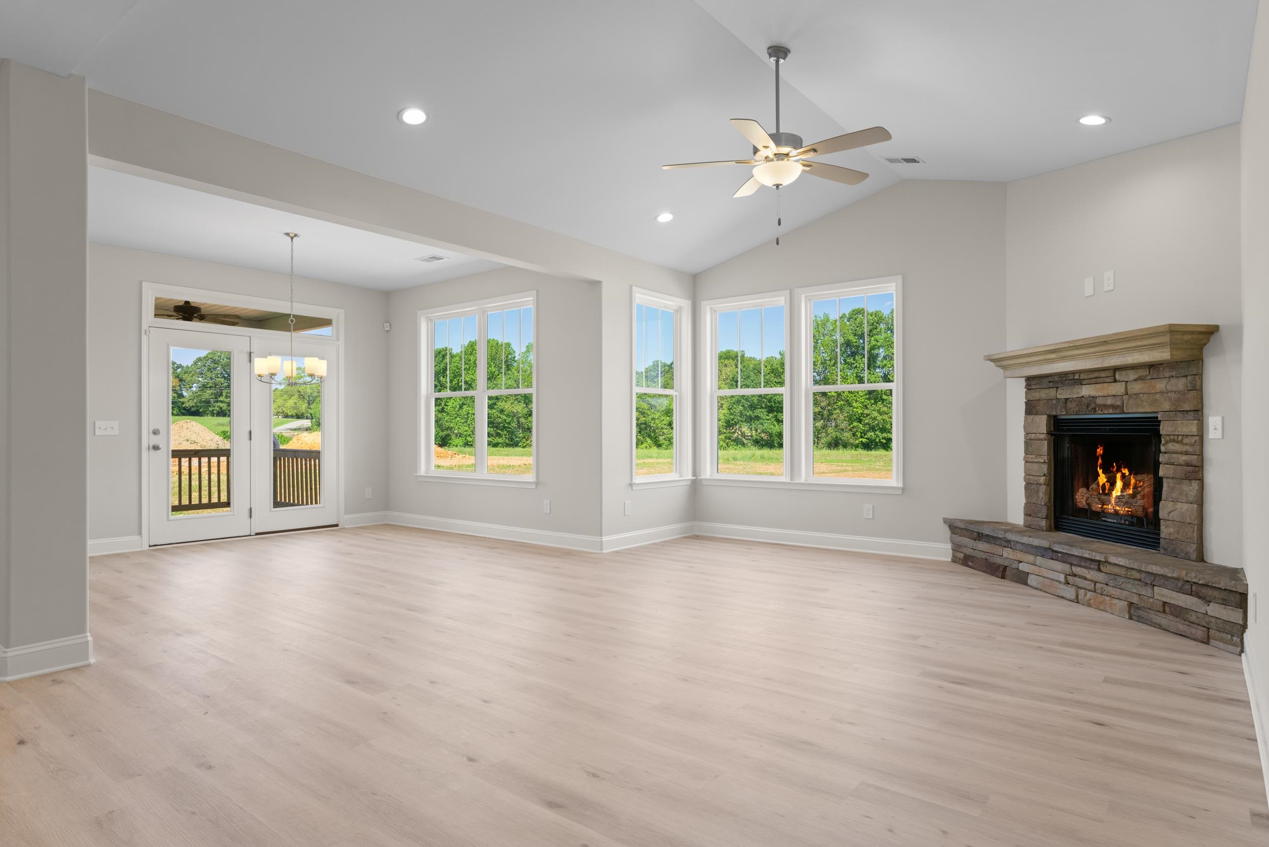 1141 Clearbrook Lane, Campobello, South Carolina image 11