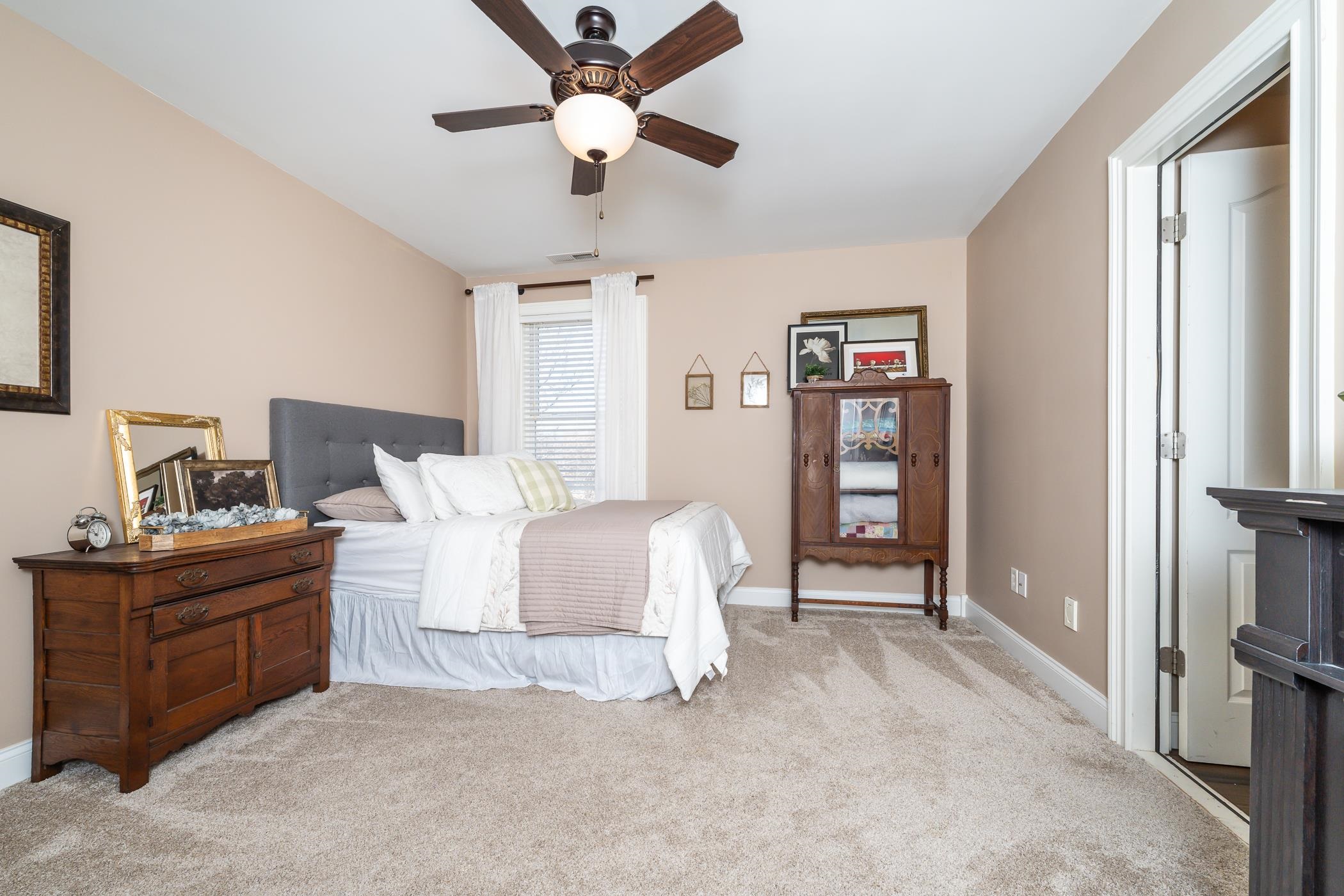 255 Sandy Run Drive, Greer, South Carolina image 22