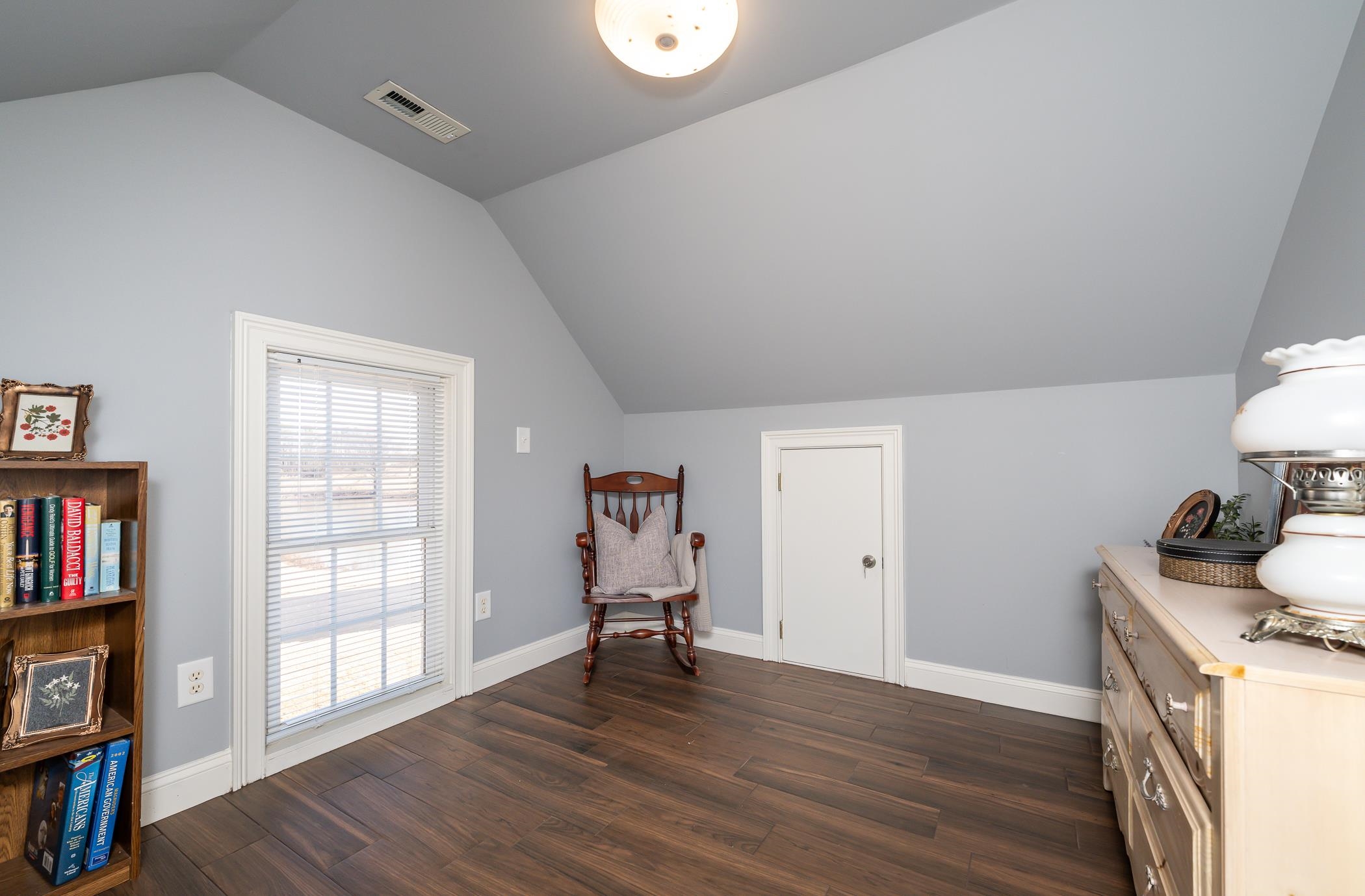 255 Sandy Run Drive, Greer, South Carolina image 28