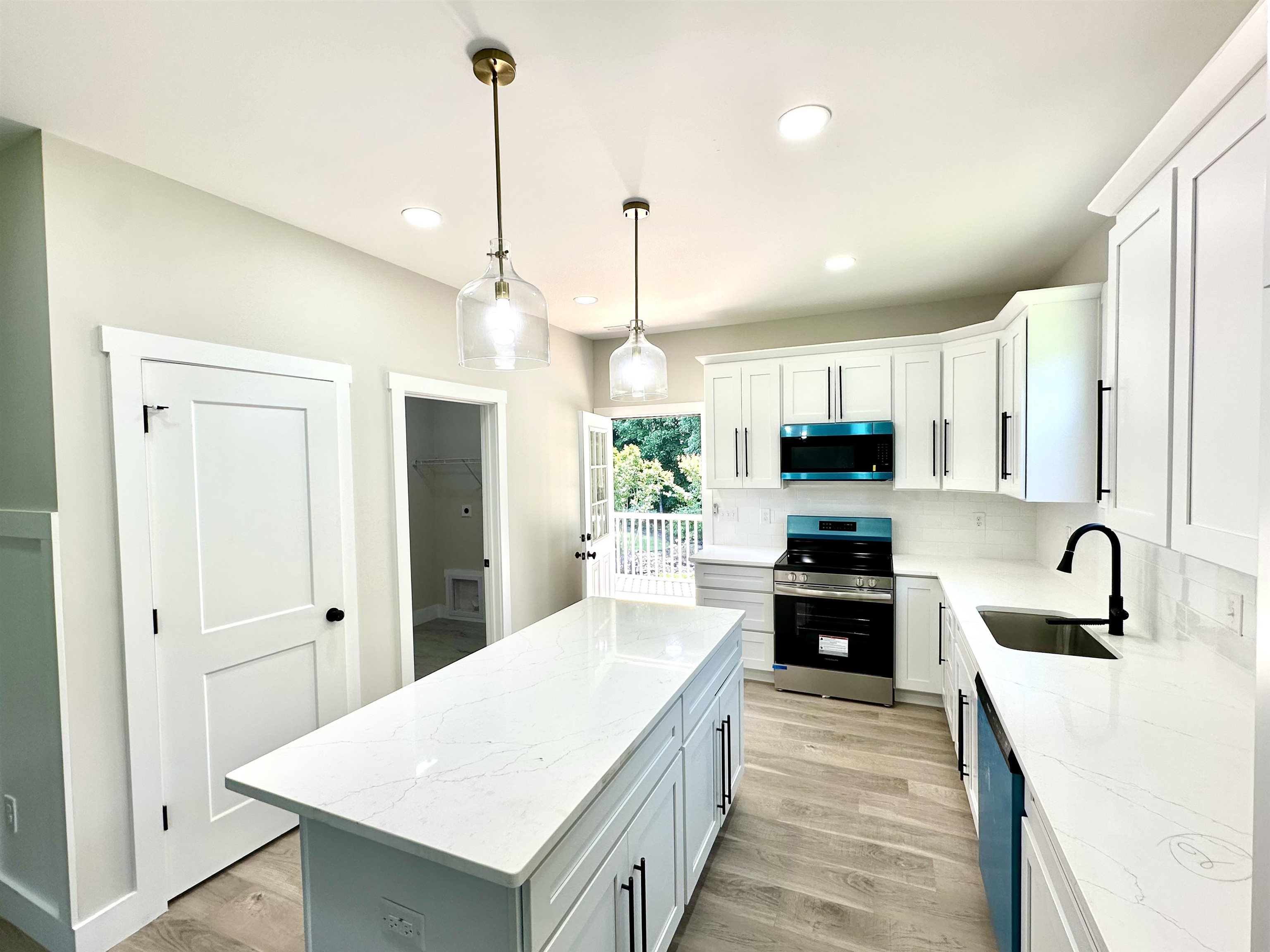 206 Page Creek Boulevard, Landrum, South Carolina image 5
