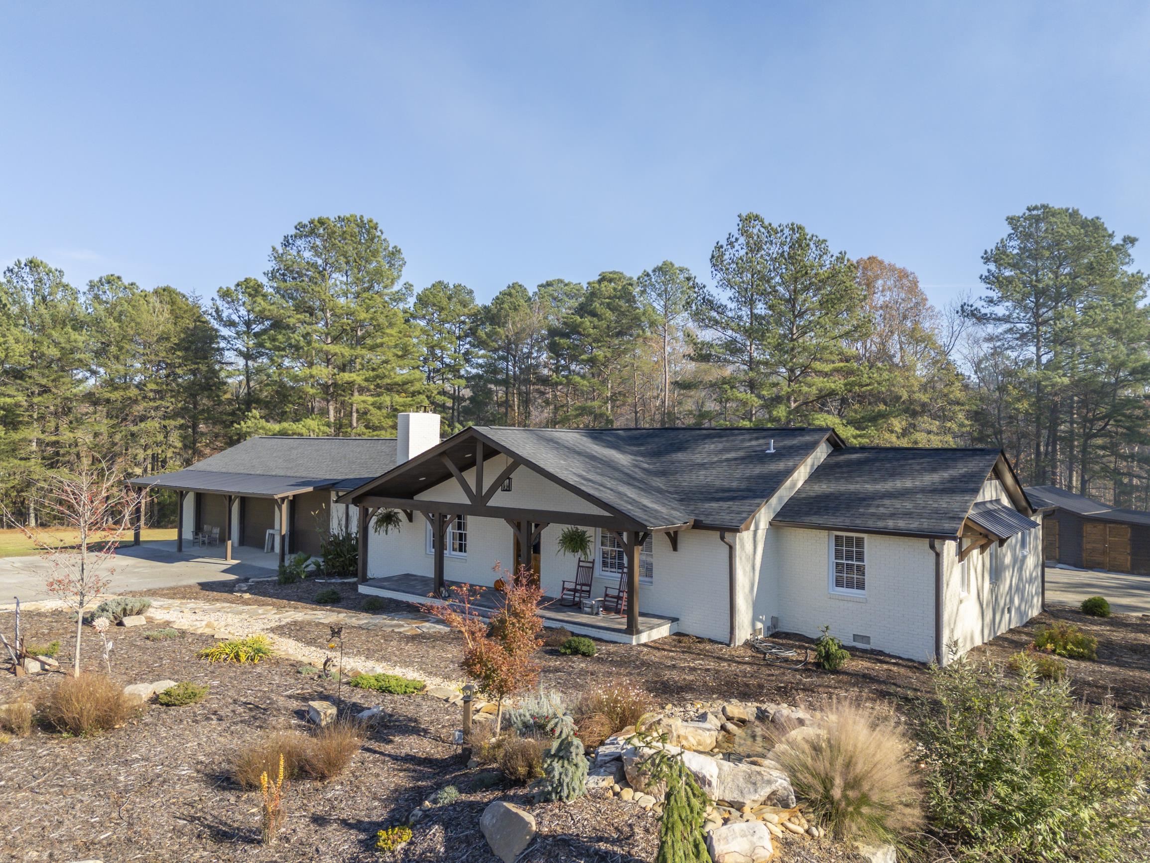 125 Pine Trace, Campobello, South Carolina image 1