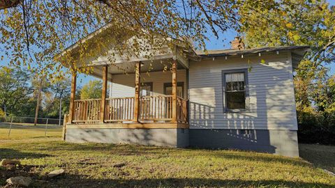 Homes For Sale - 103 Pine Street<br/> Union County, union, SC 29379