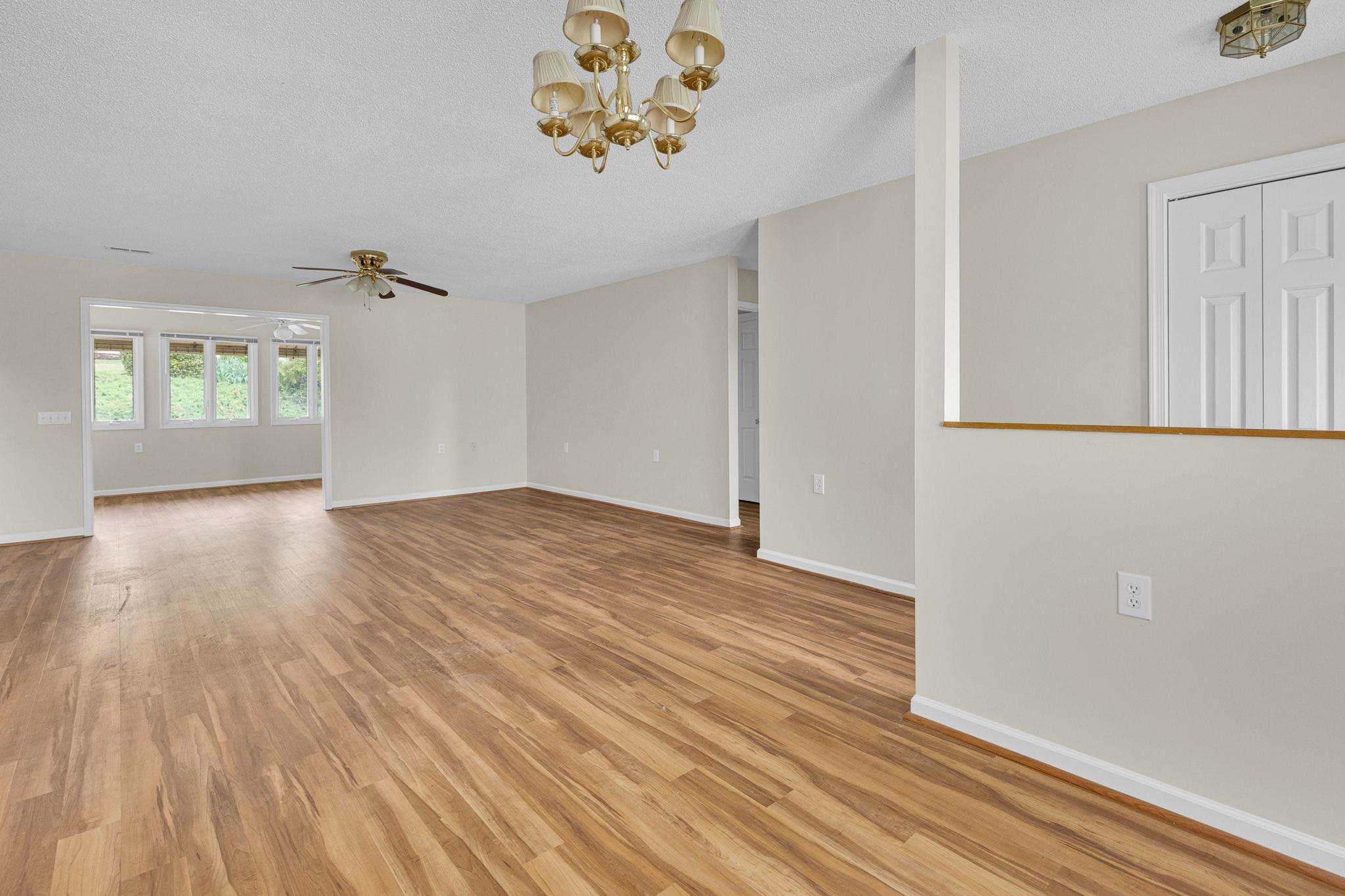 15 Sunbriar Drive, Greenville, South Carolina image 7