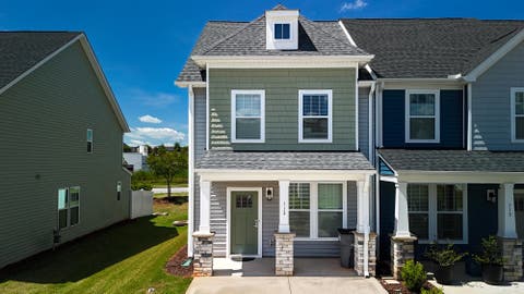 Townhouse For Sale - 113 Shallons Drive<br/> Greenville County, Greenville, SC 29609