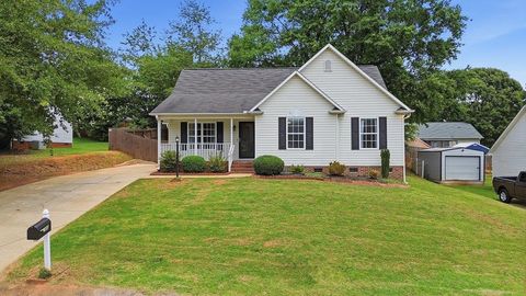 Homes For Sale - 533 Indigo Springs Run<br/> Spartanburg, SC 29303