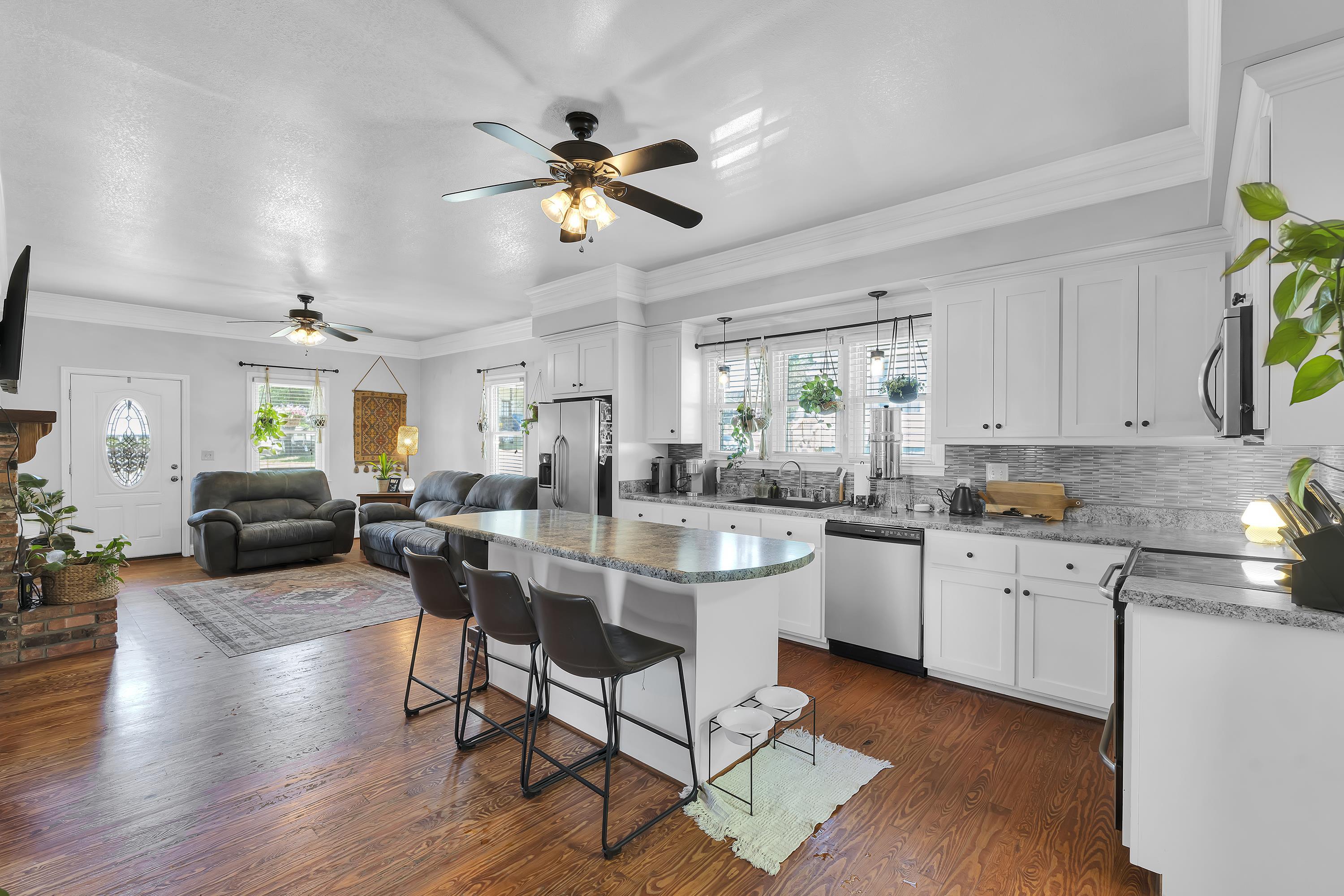 425 River Street, Converse, South Carolina image 3