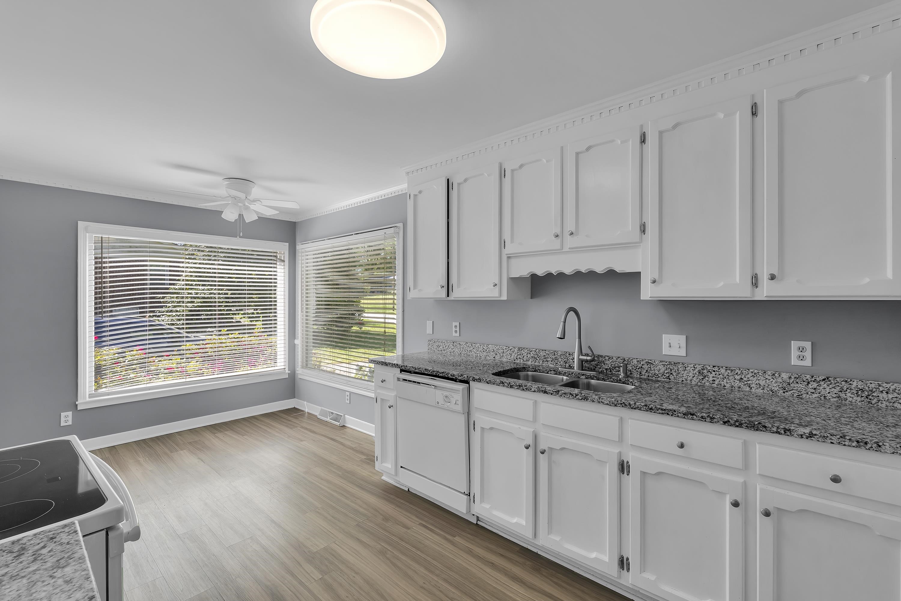 110 Oak Drive, Greer, South Carolina image 8