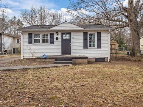 Homes For Sale - 311 Spruce Street<br/> Spartanburg, SC 29303