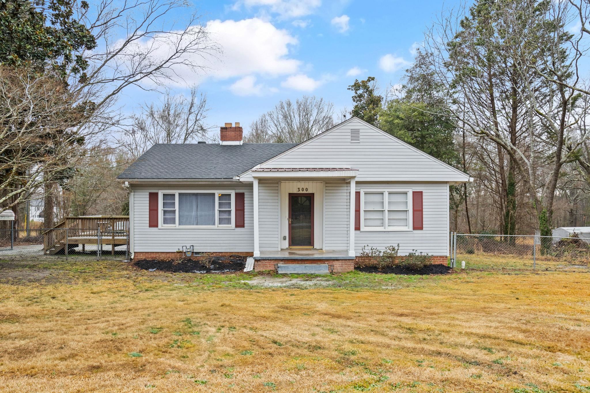 300 Nash Street, Fountain Inn, South Carolina image 1