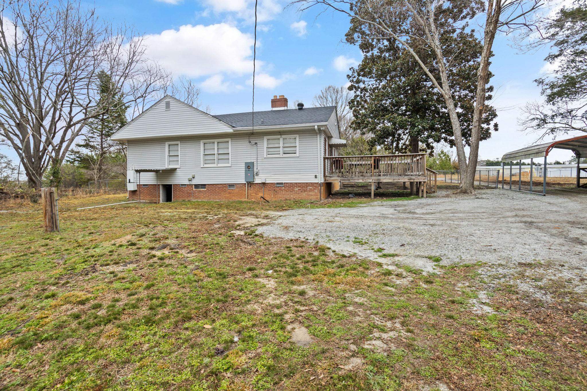 300 Nash Street, Fountain Inn, South Carolina image 24