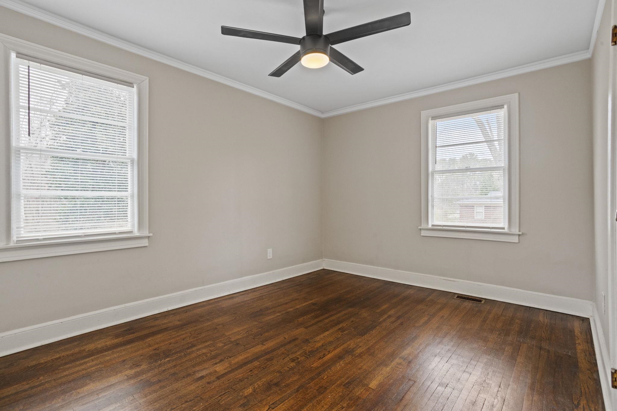 300 Nash Street, Fountain Inn, South Carolina image 20
