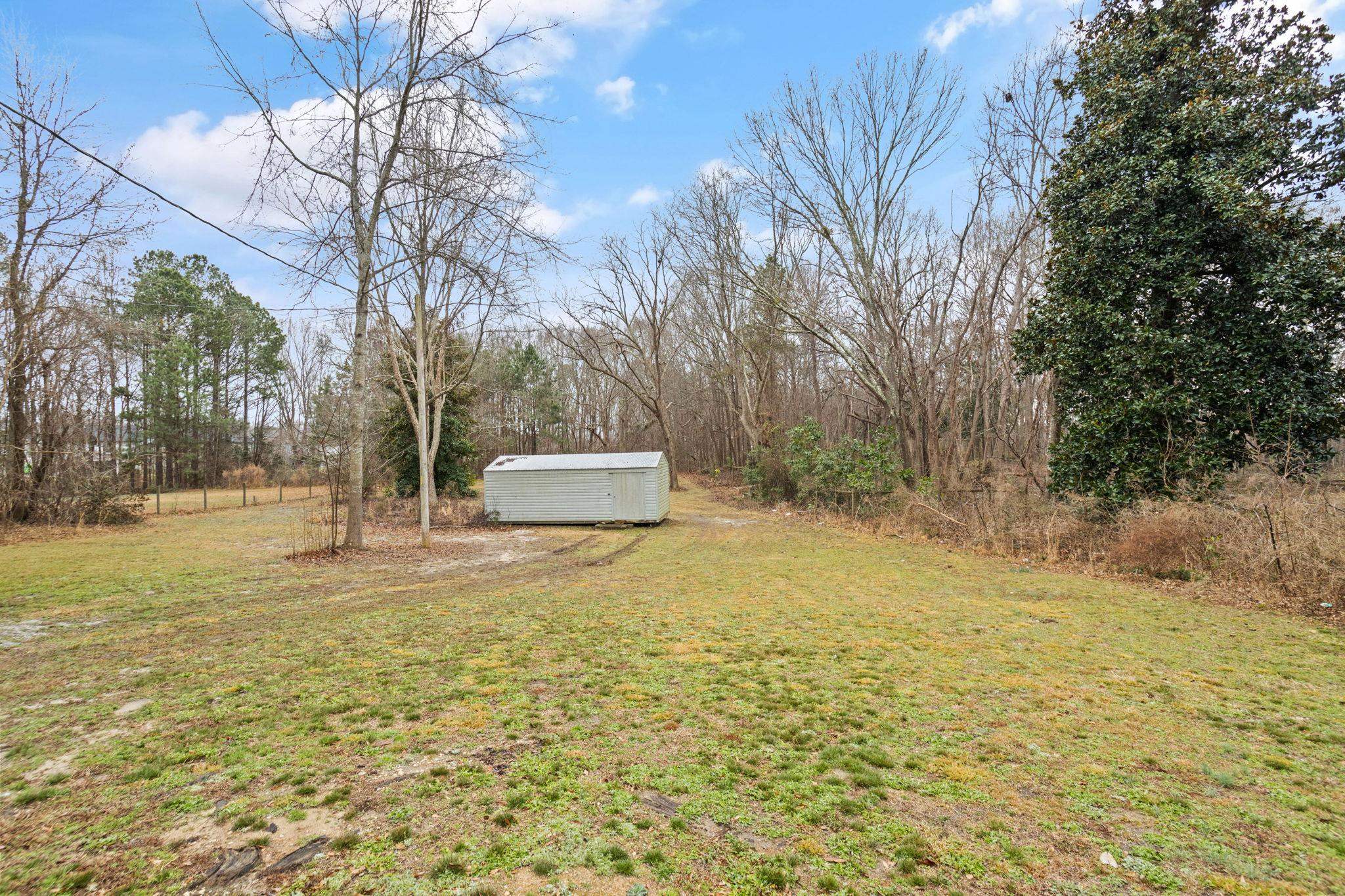 300 Nash Street, Fountain Inn, South Carolina image 25