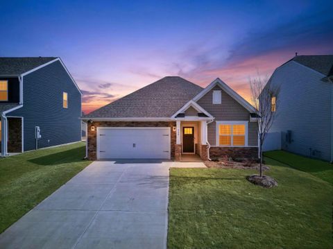 Homes For Sale - 938 Pineland Drive<br/> Woodruff, SC 29388