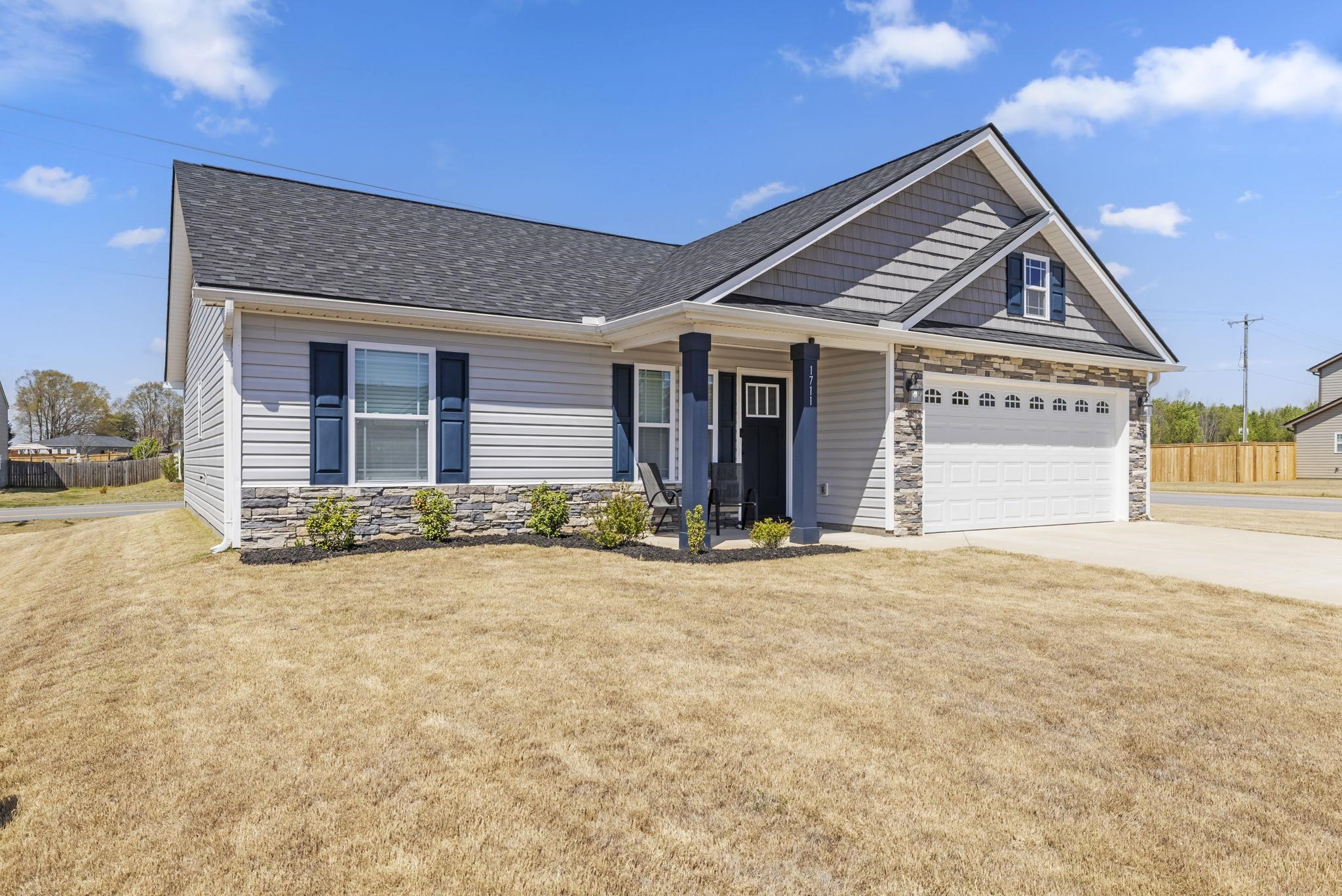1711 Roxanne Sue Drive, Lyman, South Carolina image 2
