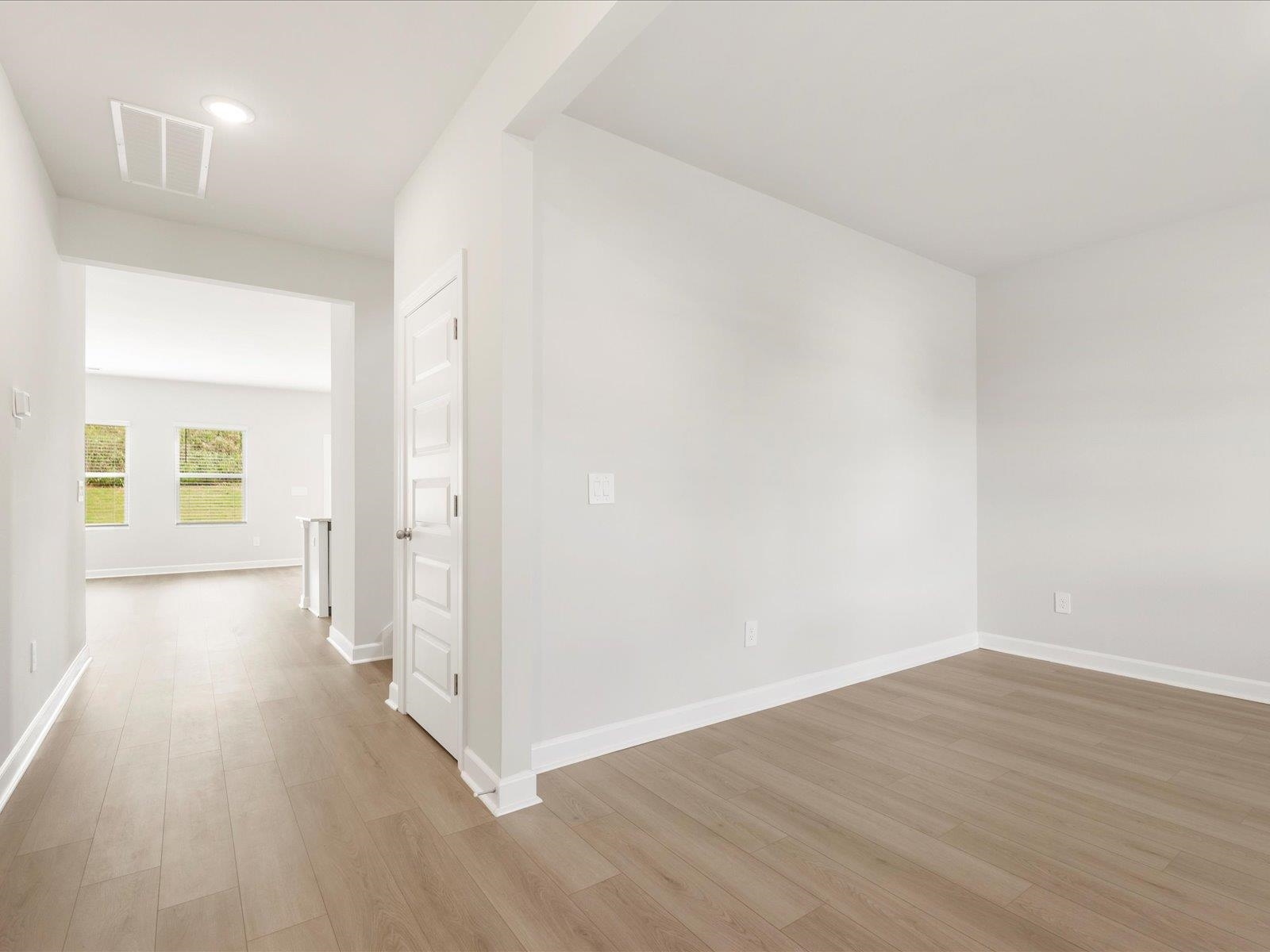 109 Tantalus Street, Gray Court, South Carolina image 3