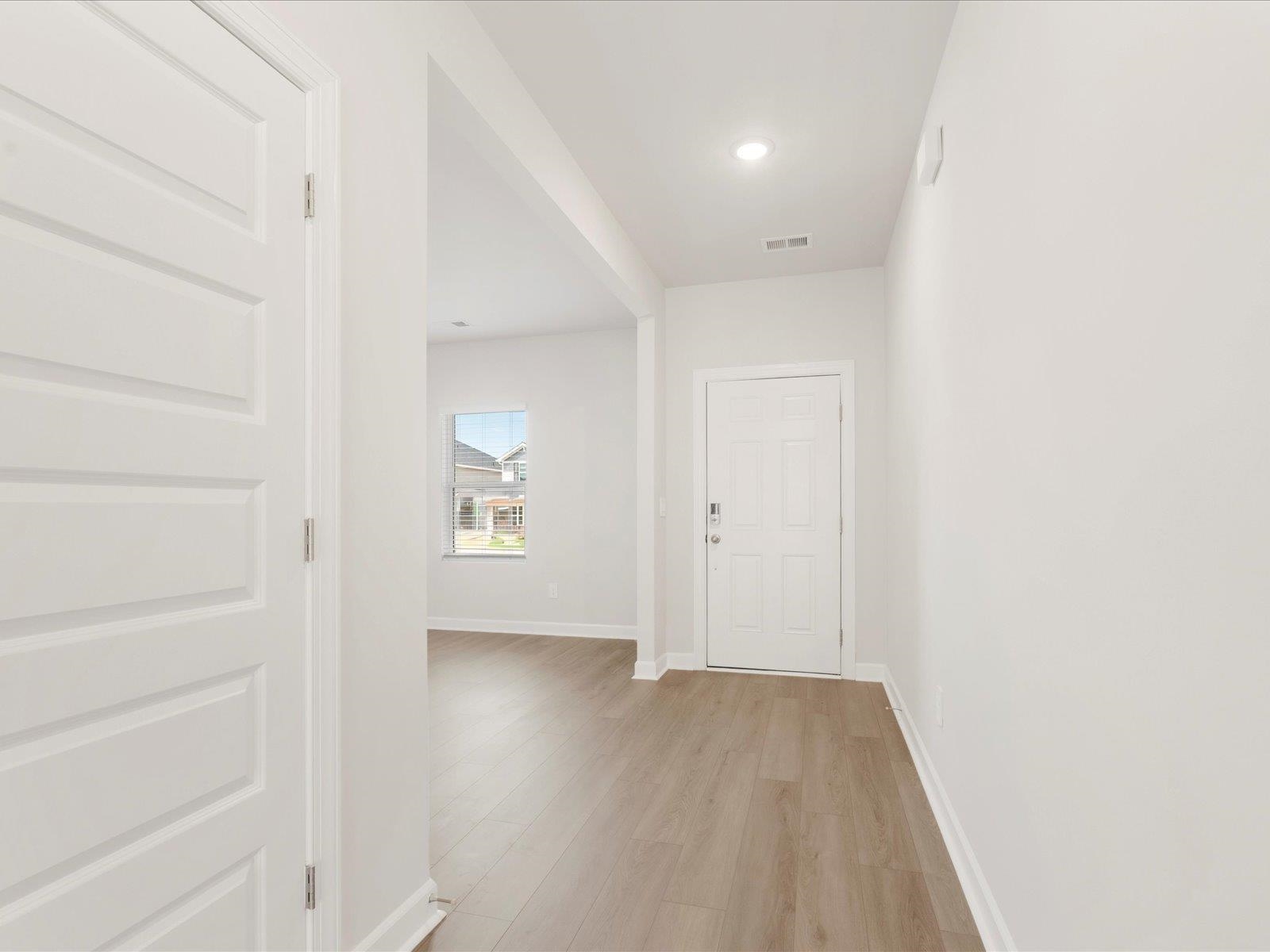 109 Tantalus Street, Gray Court, South Carolina image 2