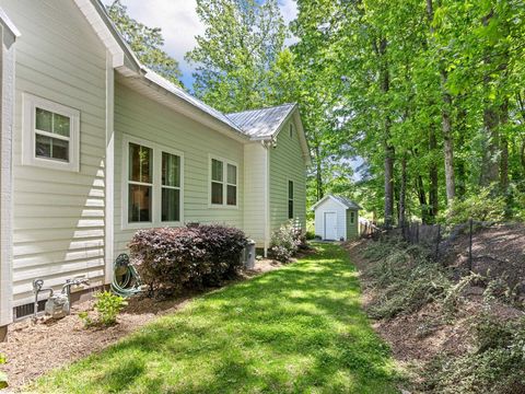 A home in Landrum