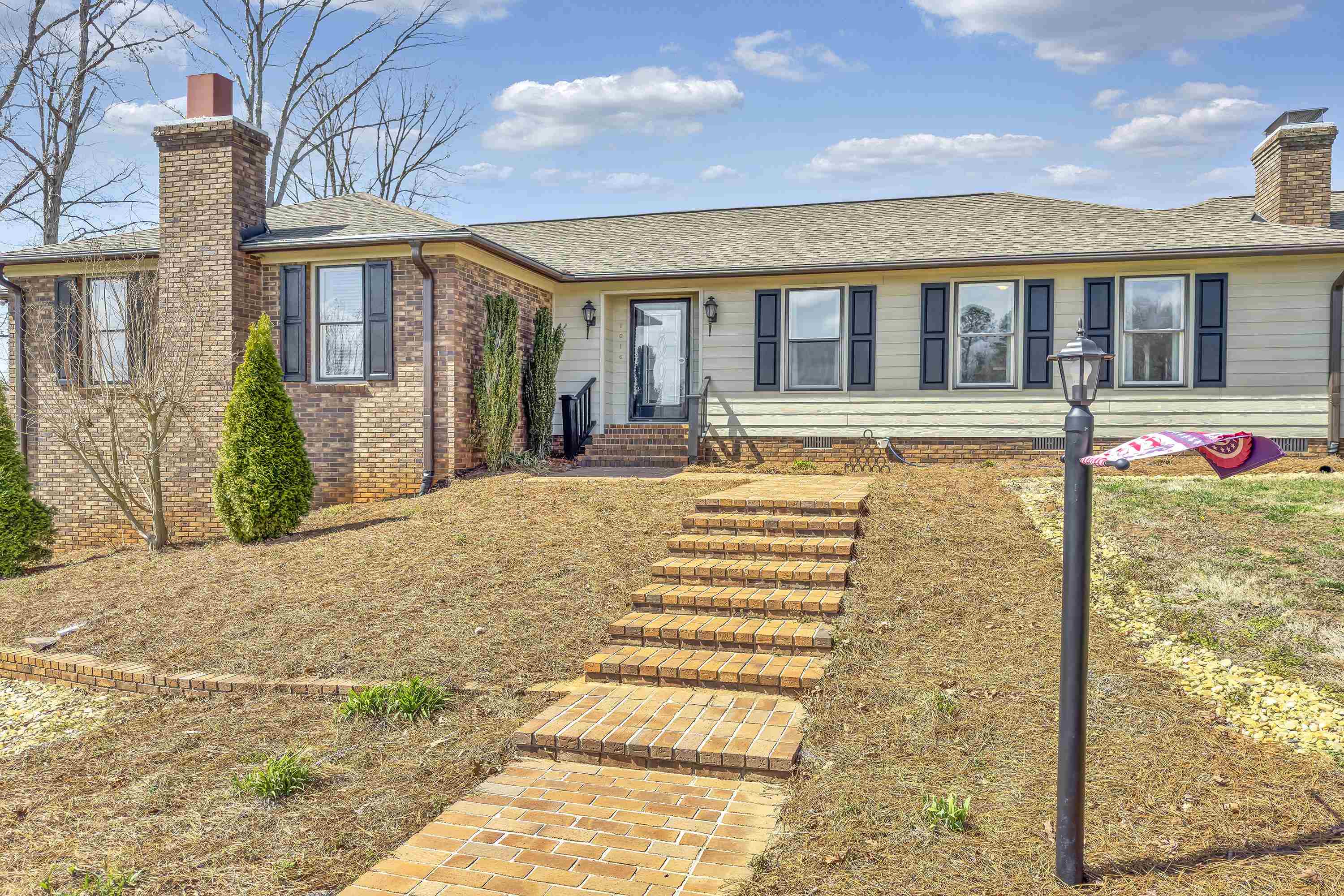 1016 Fish Camp Road, Chesnee, South Carolina image 2