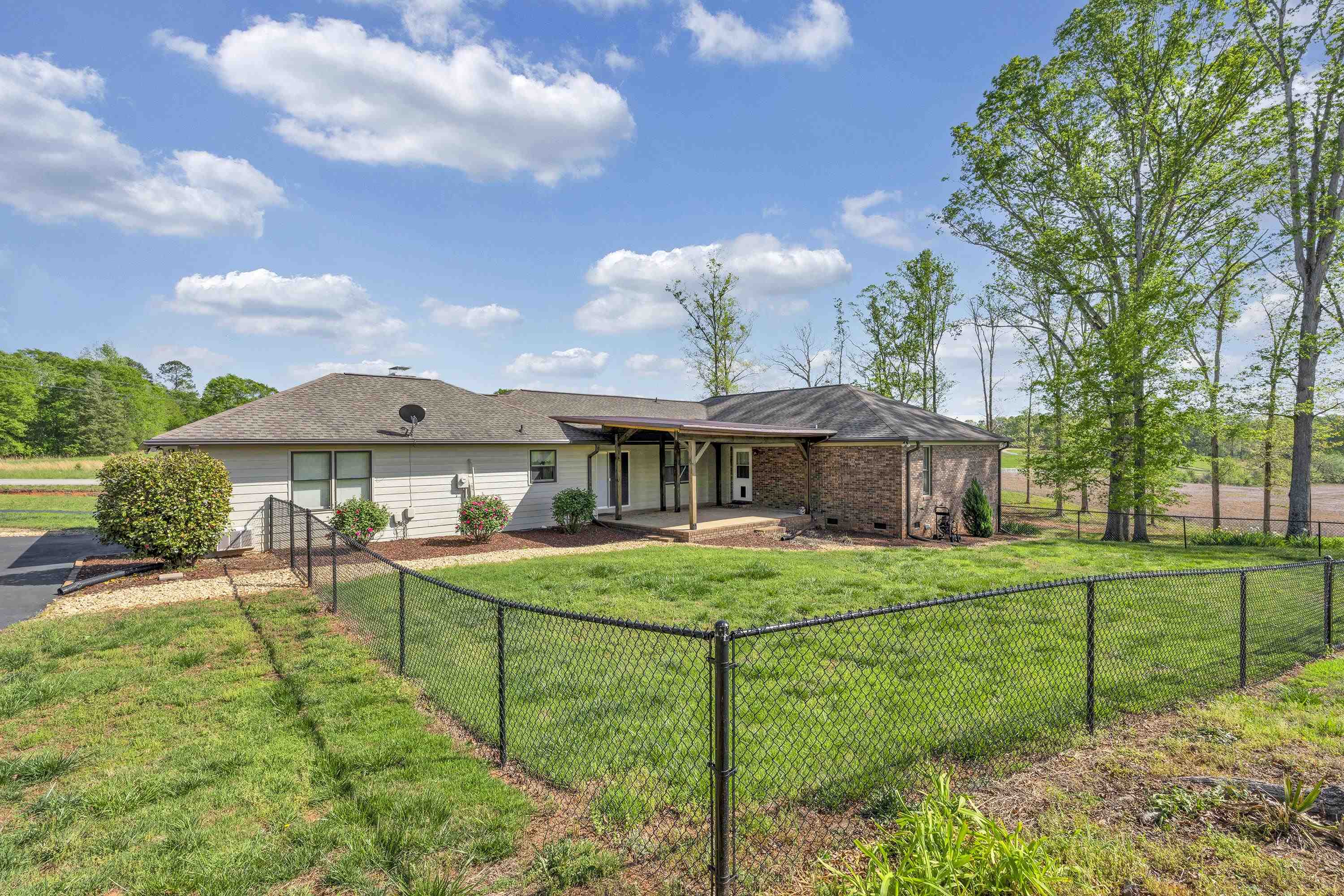 1016 Fish Camp Road, Chesnee, South Carolina image 35