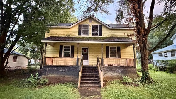 310 ELM ST, GAFFNEY, SC 29340 - Image 42ea2c570ea2788fcf8ae651df5bffe2/3884853038