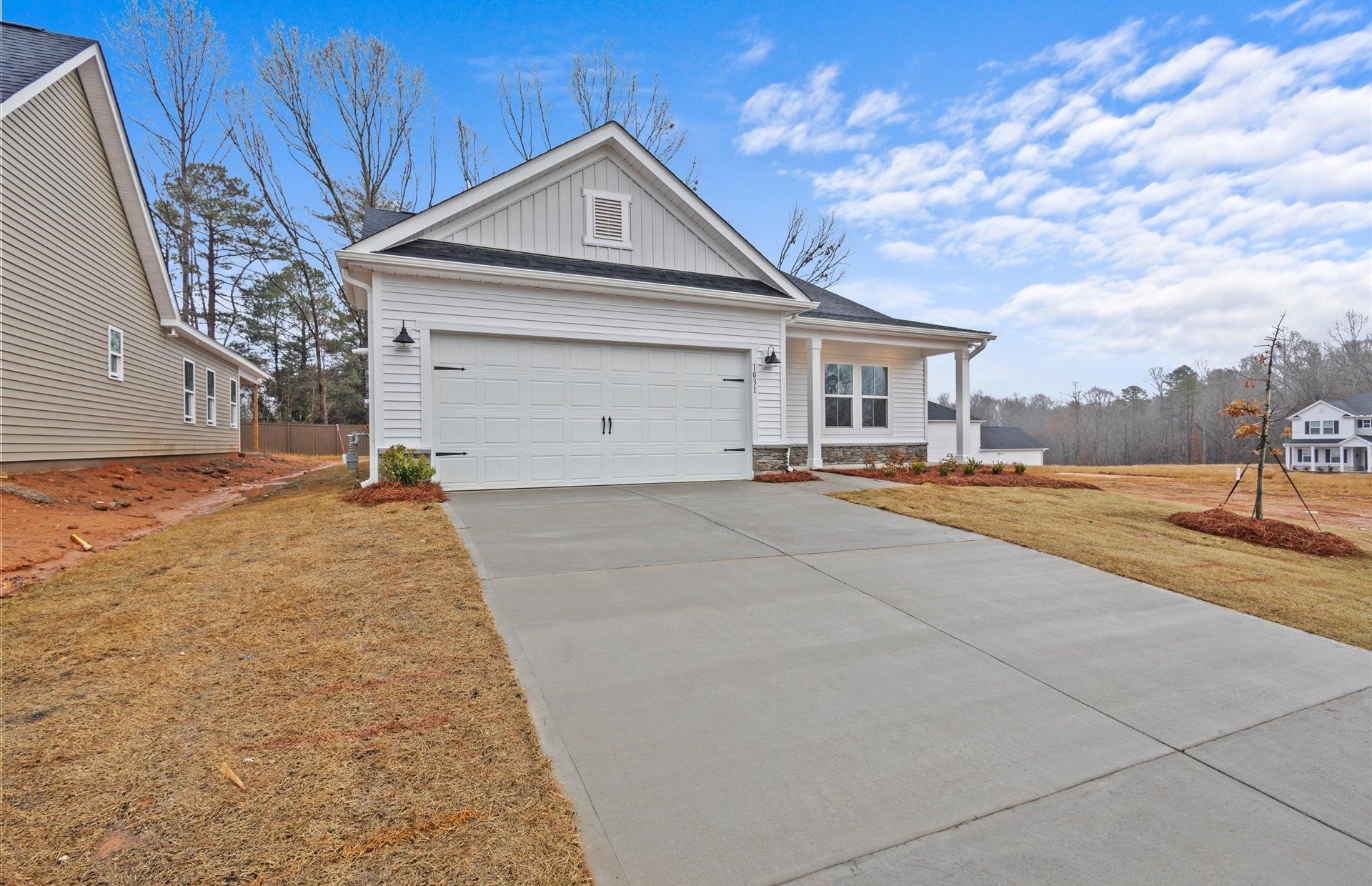 1031 Whitefox Drive, Spartanburg, South Carolina image 3