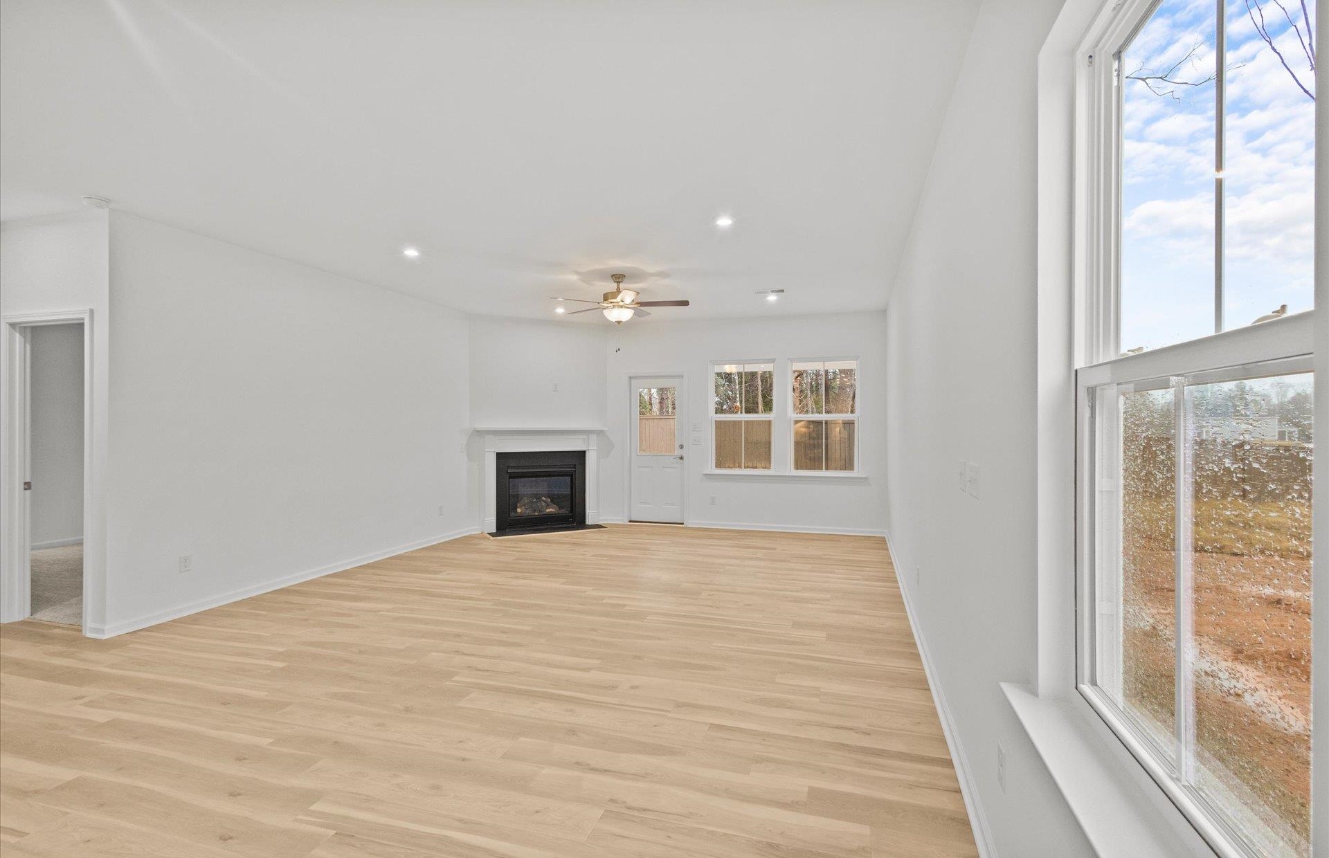 1031 Whitefox Drive, Spartanburg, South Carolina image 10