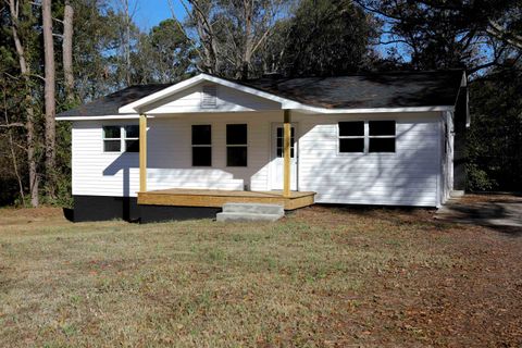 A home in Chesnee