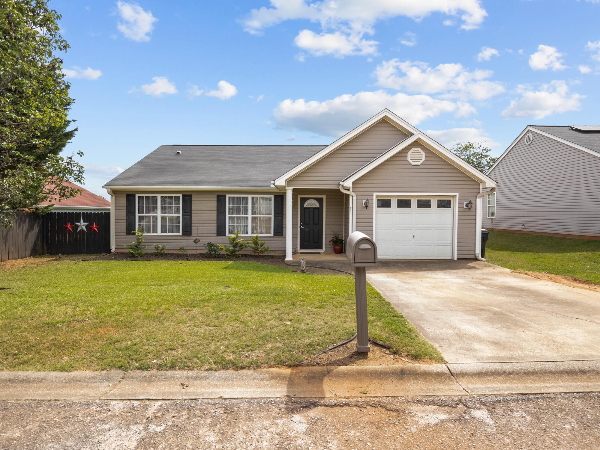 241 Ashley Danielle Drive, Duncan, South Carolina image 1