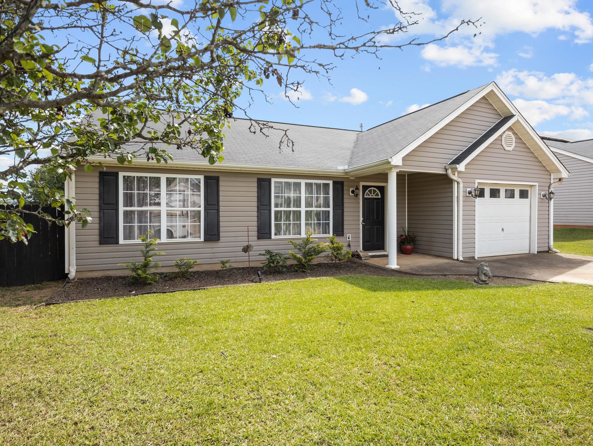 241 Ashley Danielle Drive, Duncan, South Carolina image 3