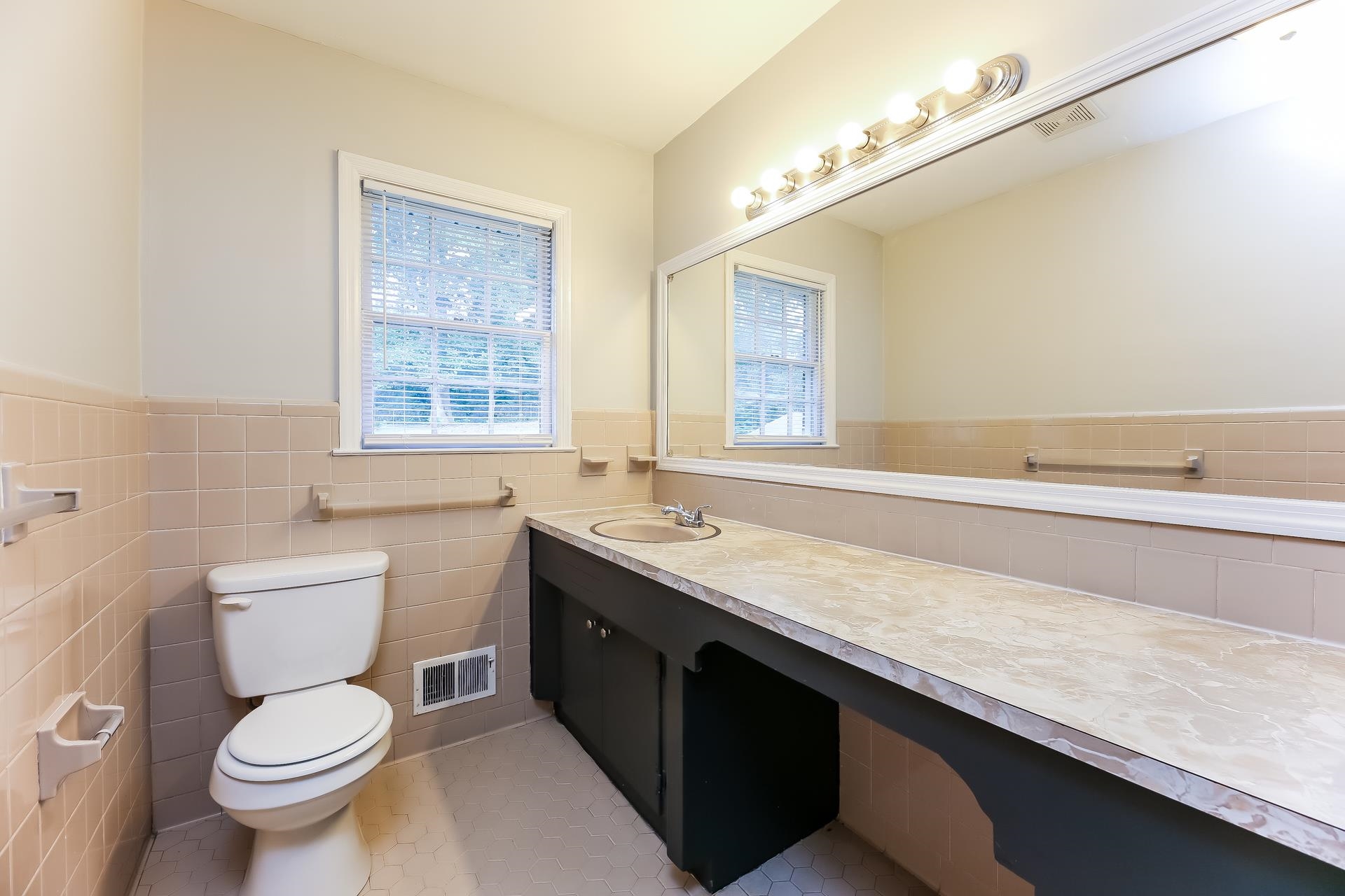251 Winfield Drive, Spartanburg, South Carolina image 11