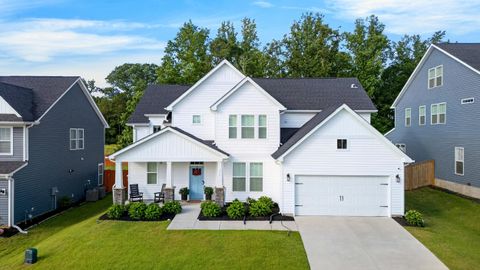 Homes For Sale - 373 Fenwick Drive<br/> Woodruff, SC 29388