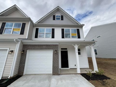 Homes For Sale - 118 Brayden Run<br/> Woodruff, SC 29388