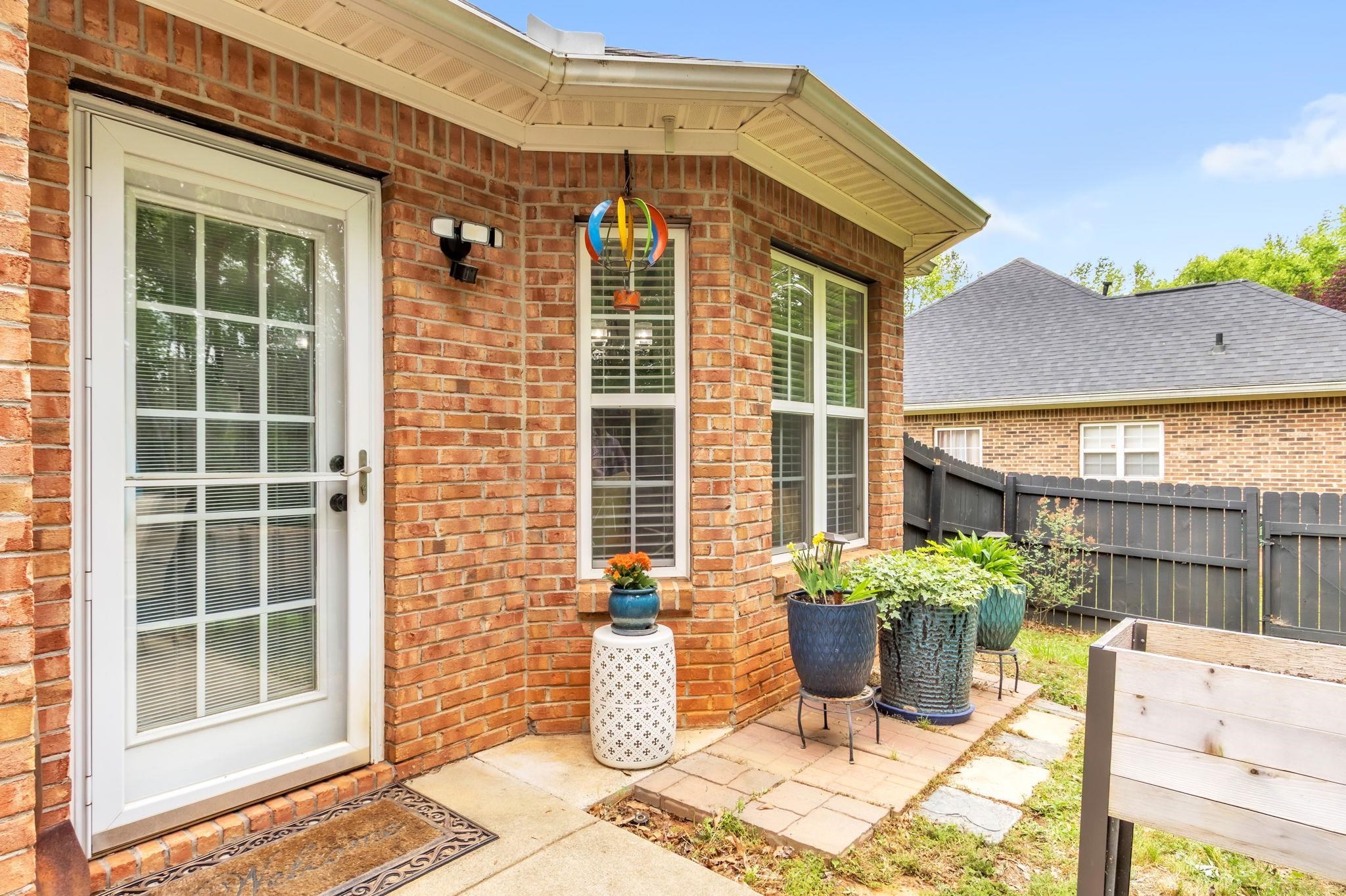 408 N Sweetwater Hills Drive, Moore, South Carolina image 3