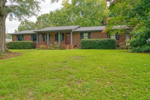 Homes For Sale - 902 Vannessa Drive<br/> Boiling Springs, SC 29316