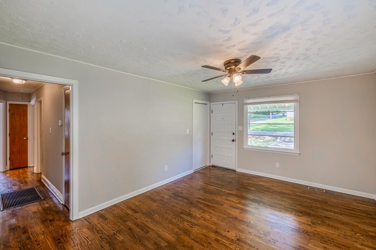 813 S Liberty Street, Spartanburg, South Carolina image 5