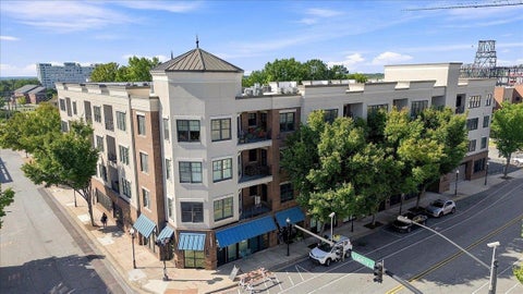 Condo For Sale - 155 E Broad Street<br/> Spartanburg, SC 29306