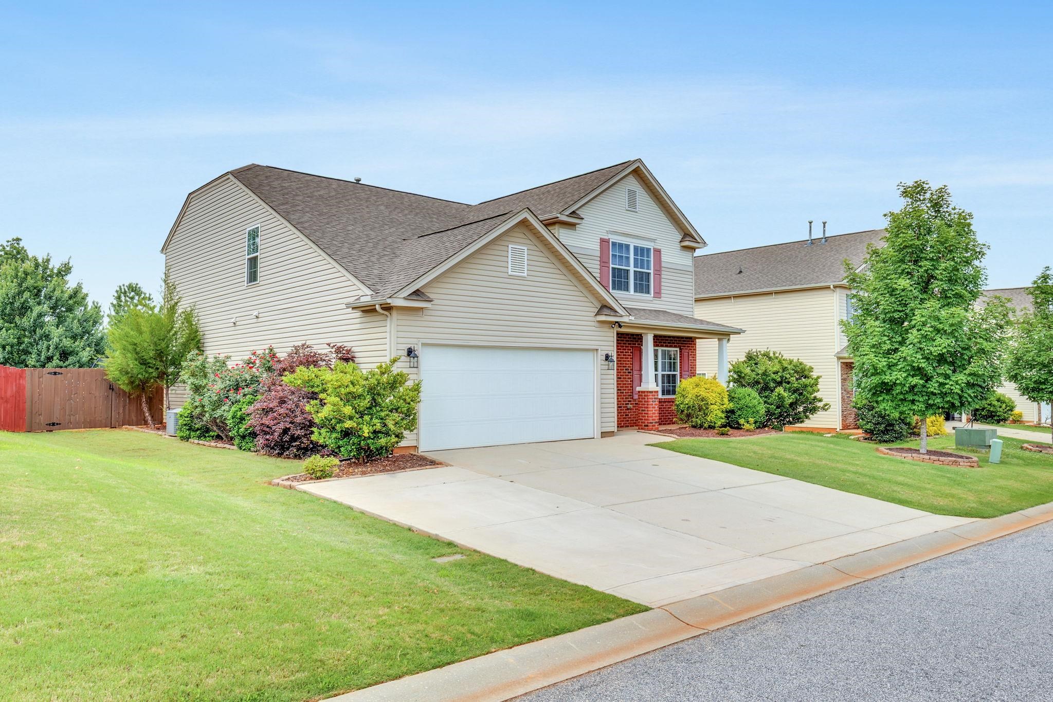 241 Hartleigh Drive, Lyman, South Carolina image 5