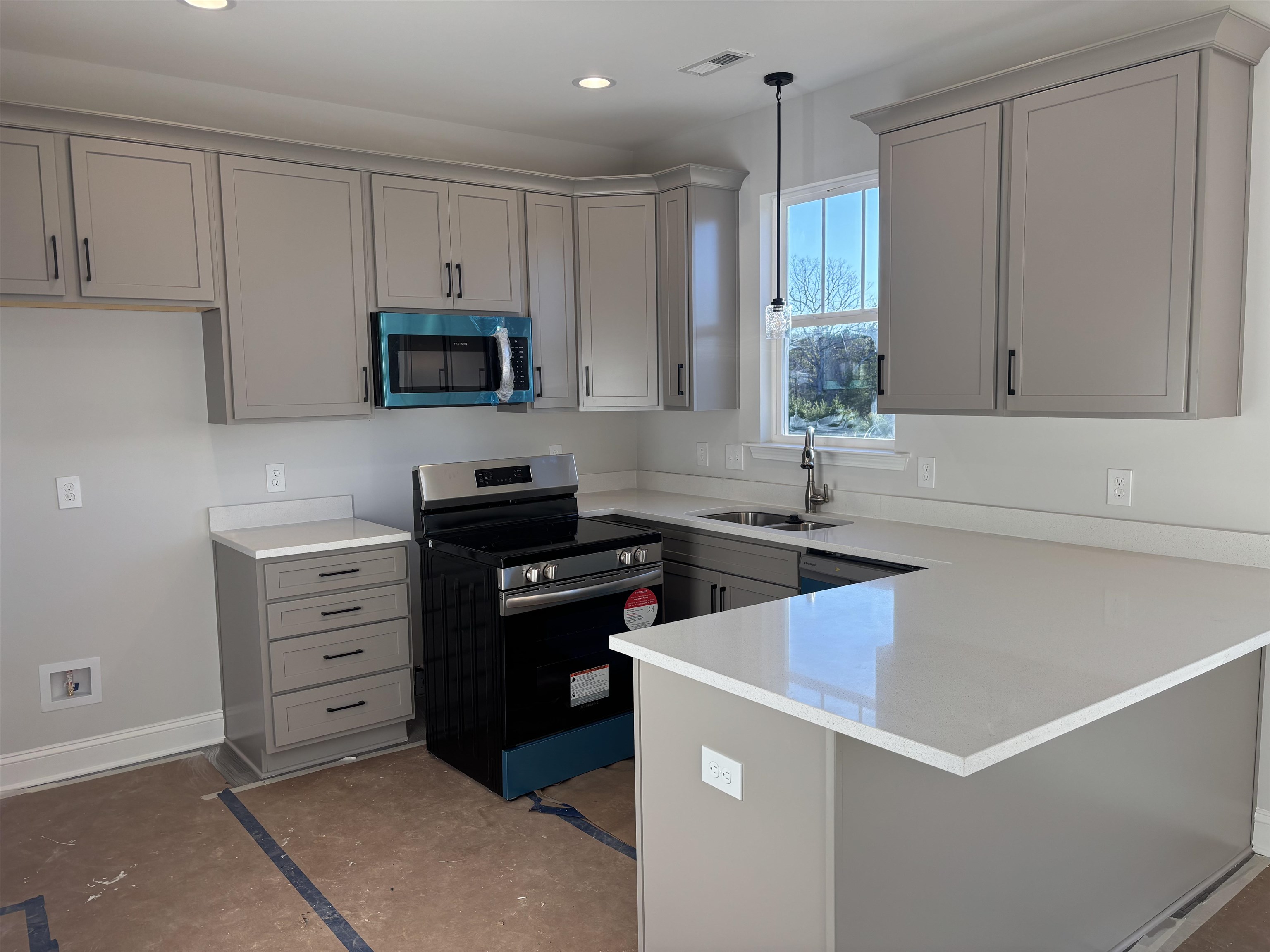 6062 Peregrine Lane, Greer, South Carolina image 3