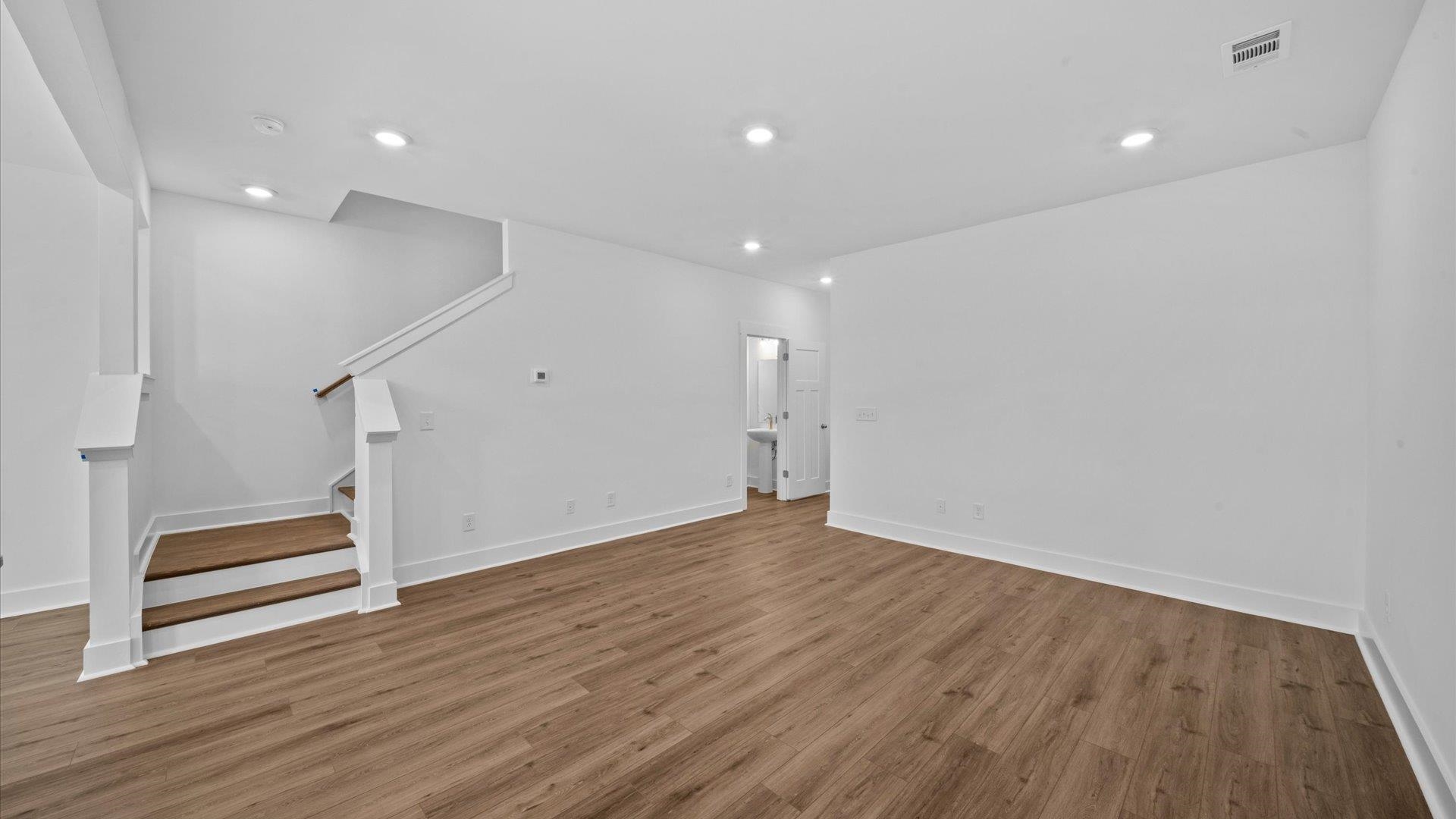 542 W Norvell Court, Spartanburg, South Carolina image 12