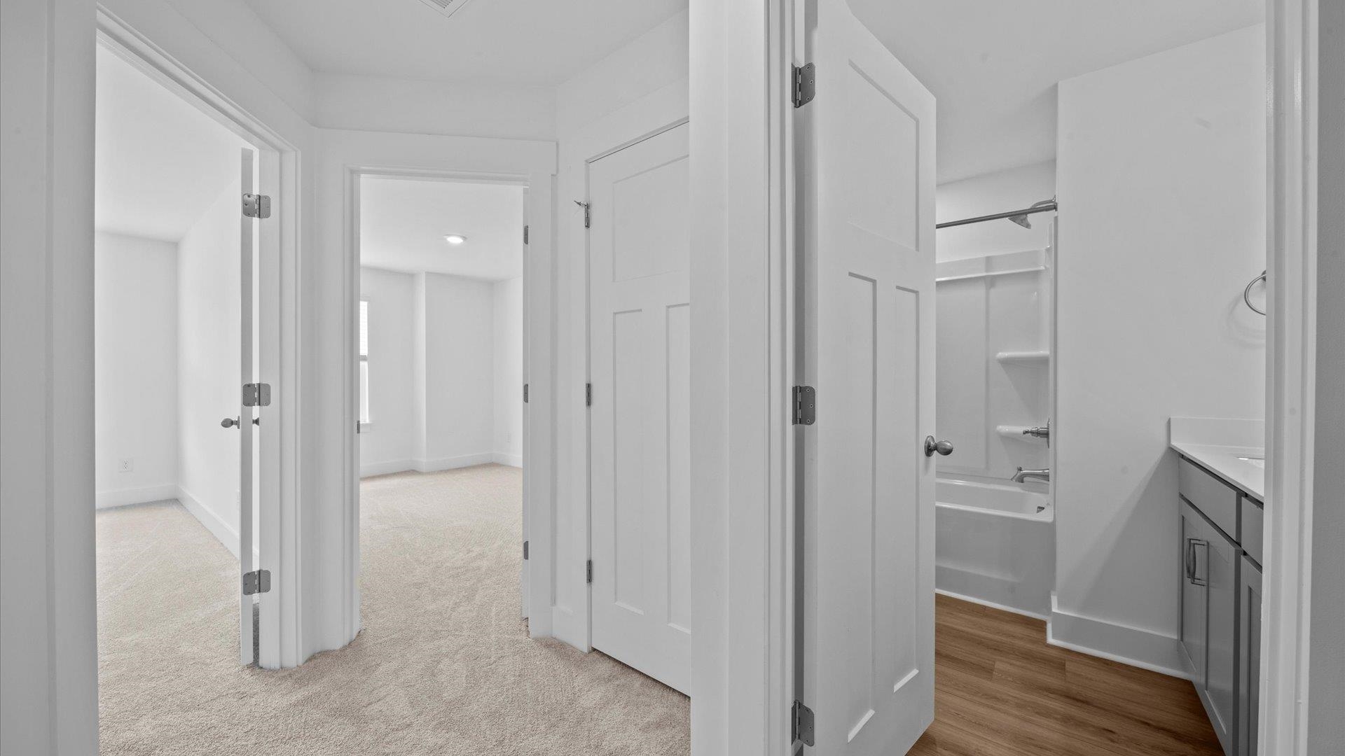 542 W Norvell Court, Spartanburg, South Carolina image 14