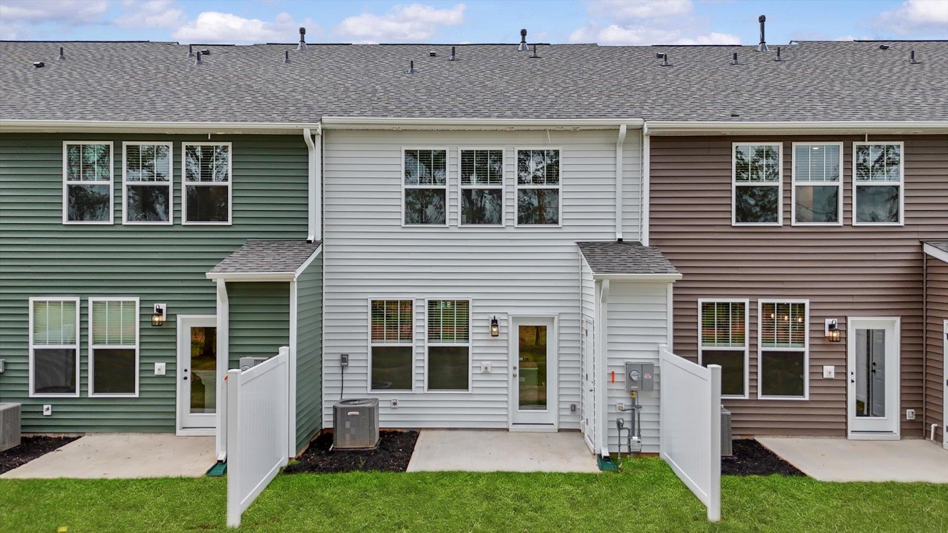 542 W Norvell Court, Spartanburg, South Carolina image 3