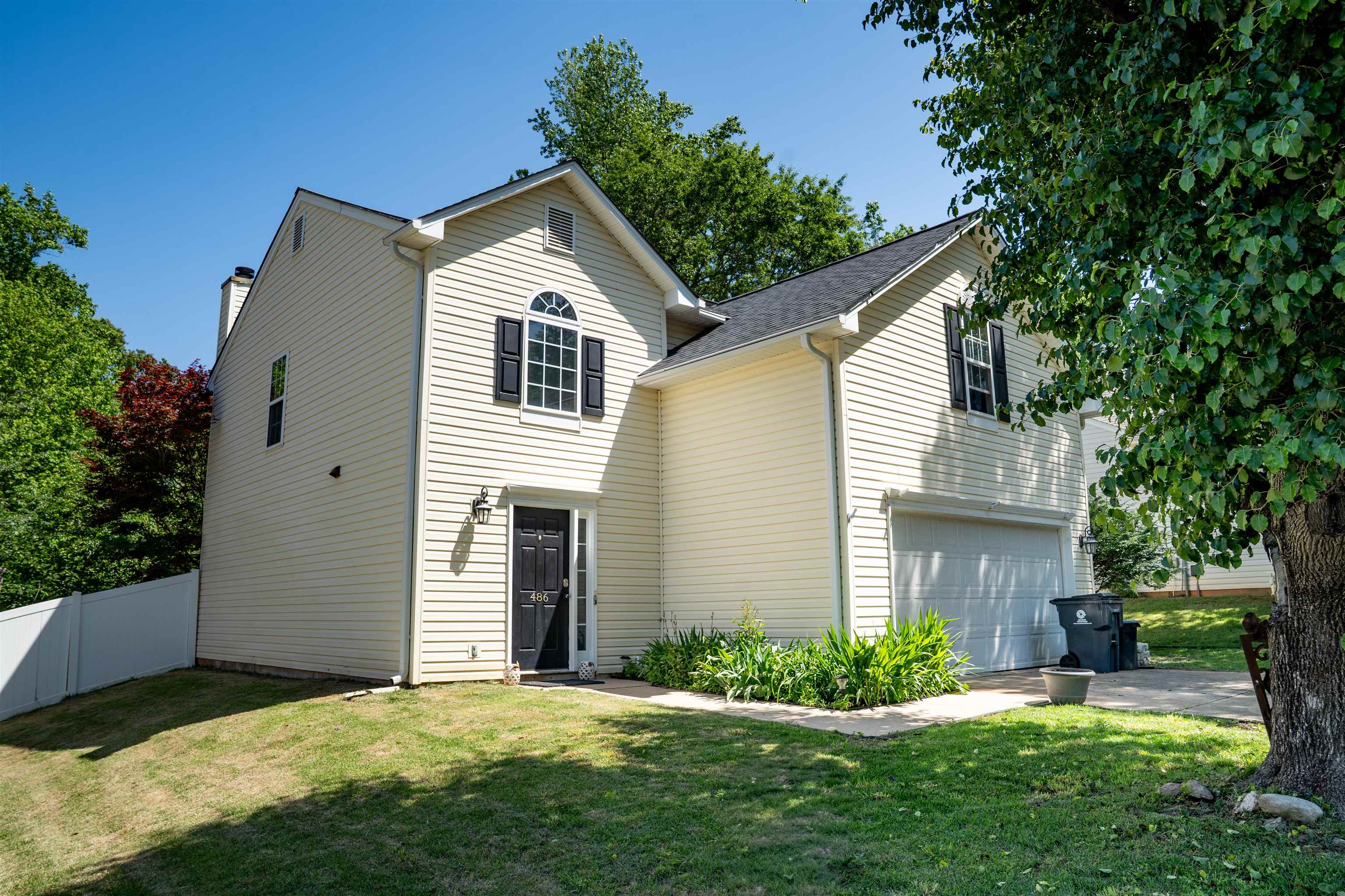 486 Brighton Woods Drive, Moore, South Carolina image 1