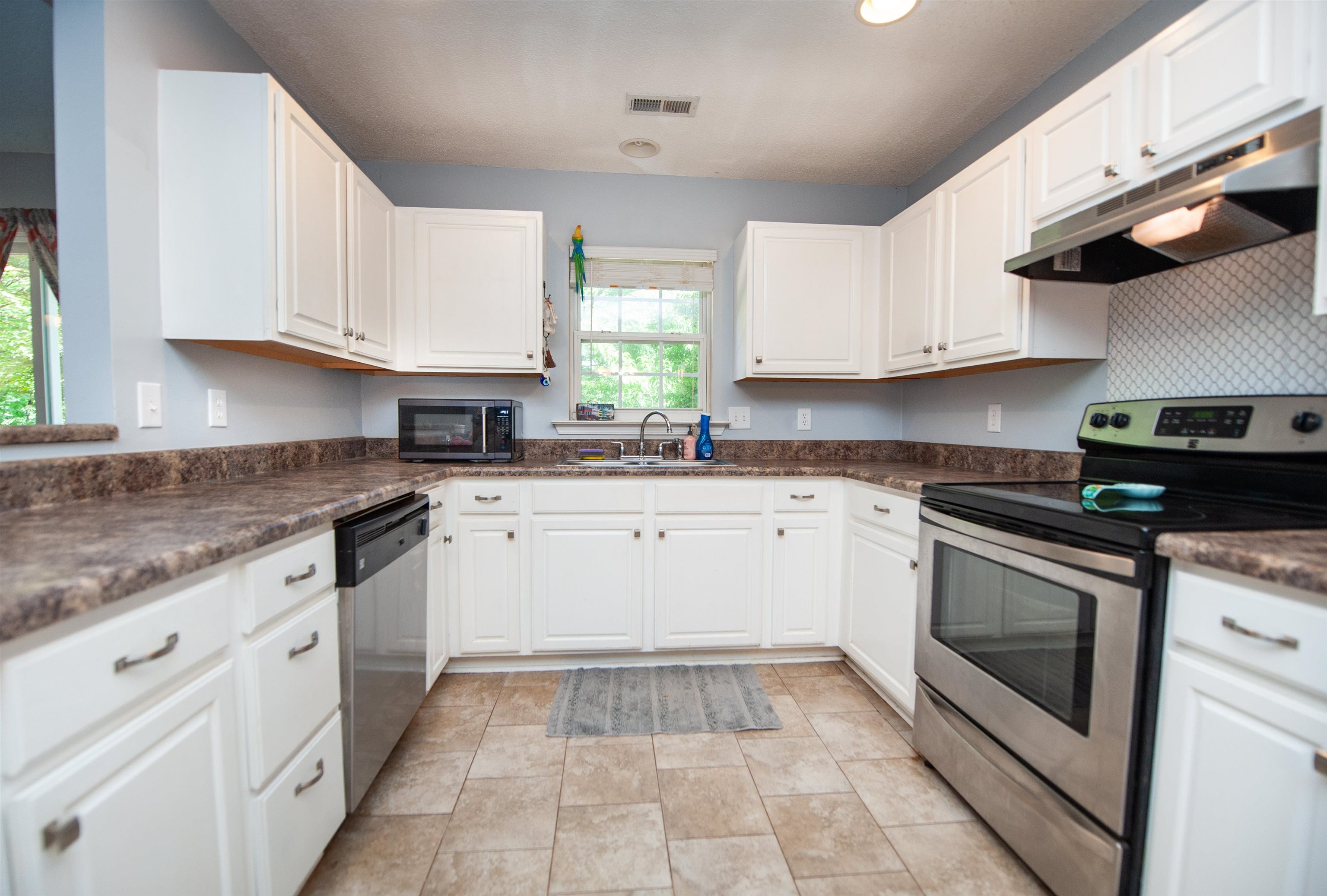 486 Brighton Woods Drive, Moore, South Carolina image 9
