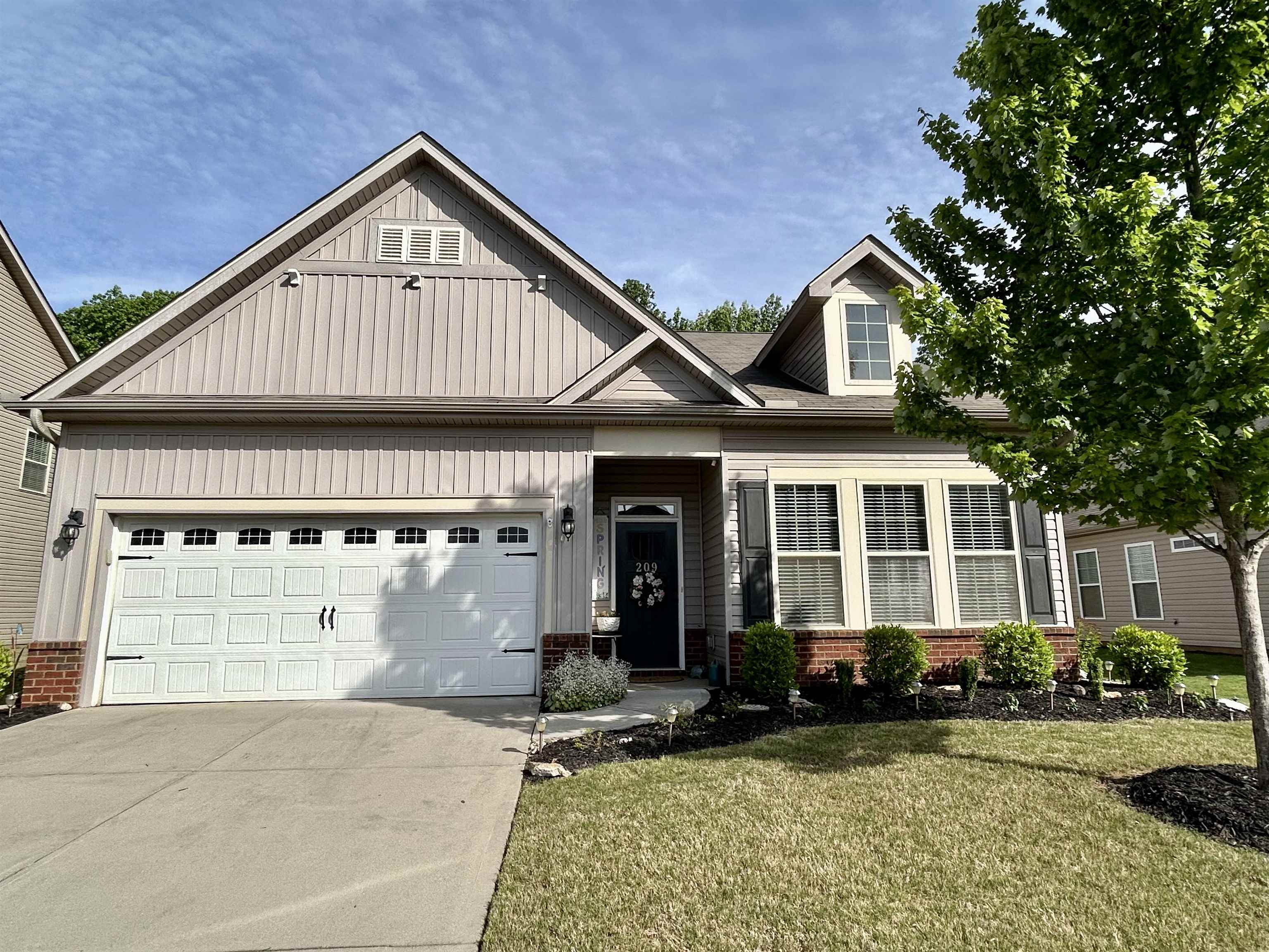 209 Northwild Drive, Duncan, South Carolina image 1