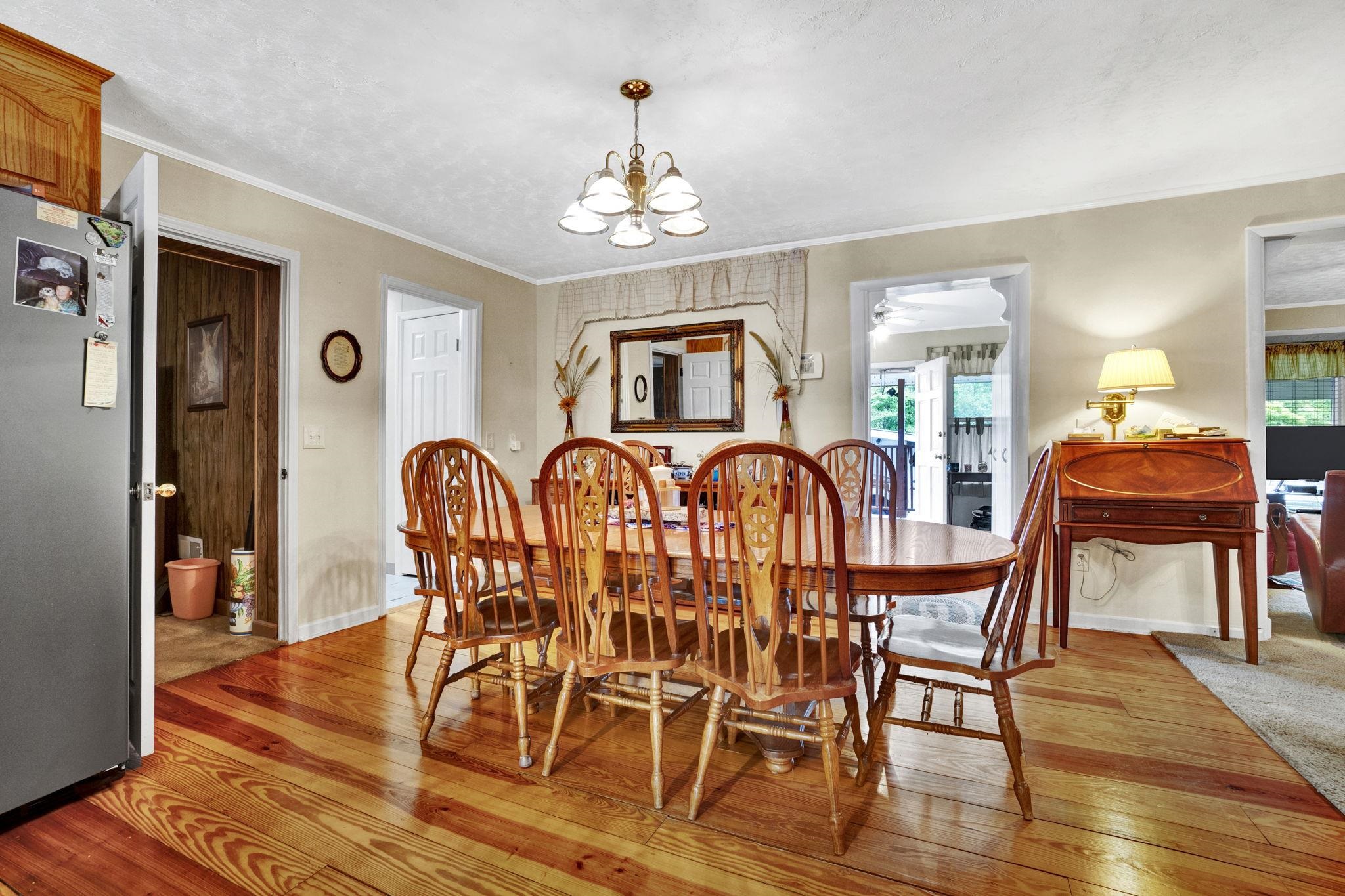 1403 Fork Shoals Road, Greenville, South Carolina image 12