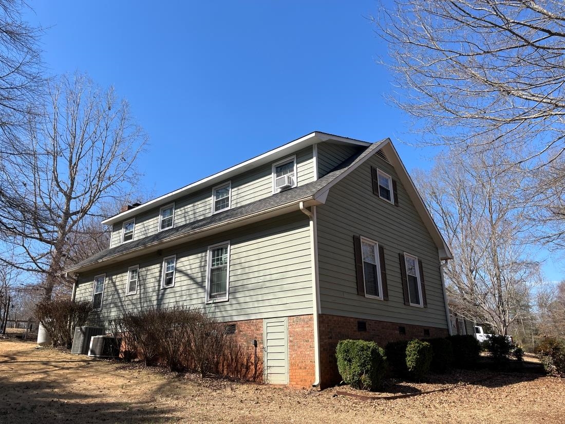 106 Englewood Drive, Inman, South Carolina image 3