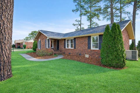 Homes For Sale - 510 Gaston Drive<br/> Spartanburg, SC 29307
