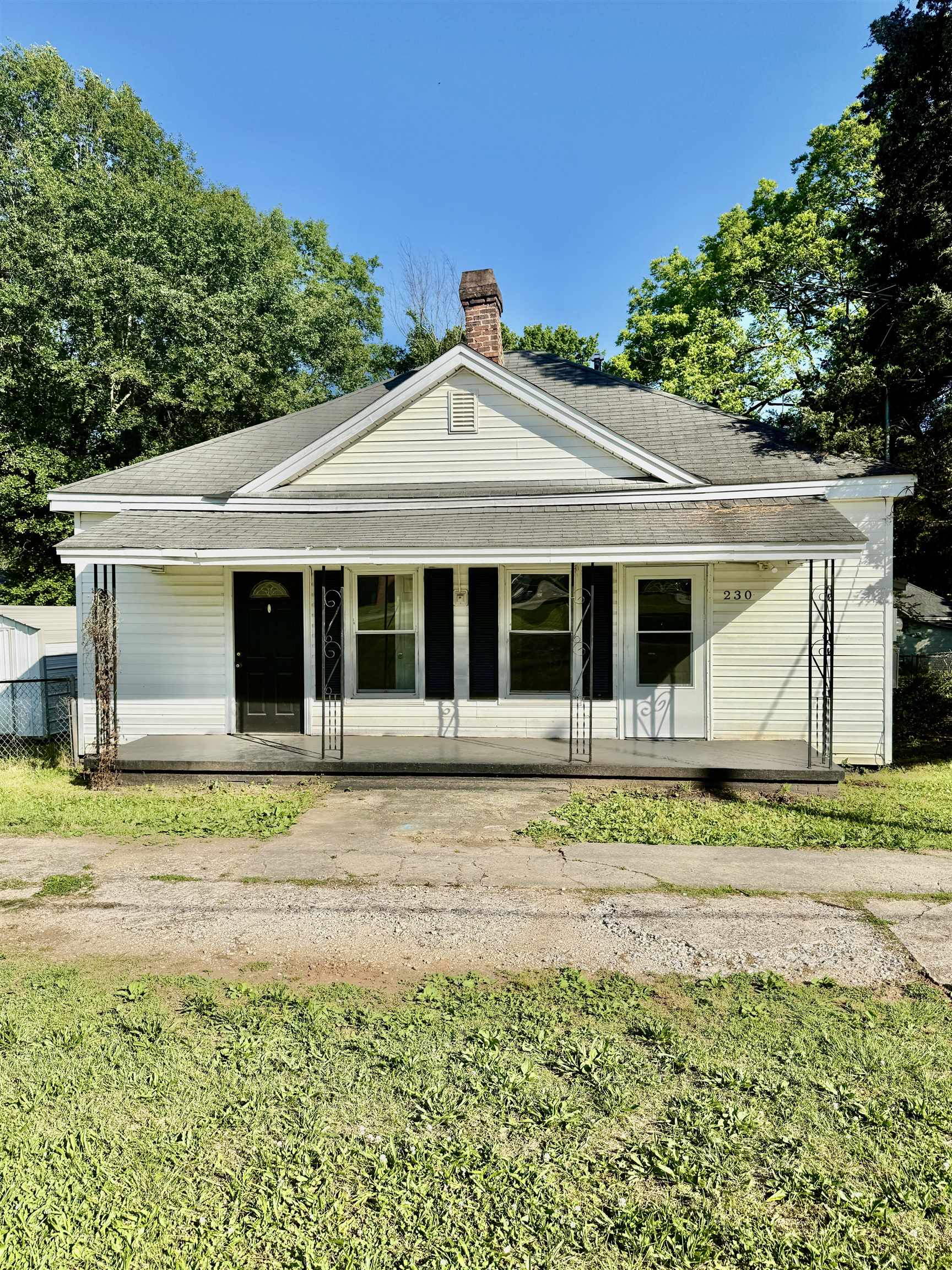 230 Spring St St, Spartanburg, South Carolina image 1